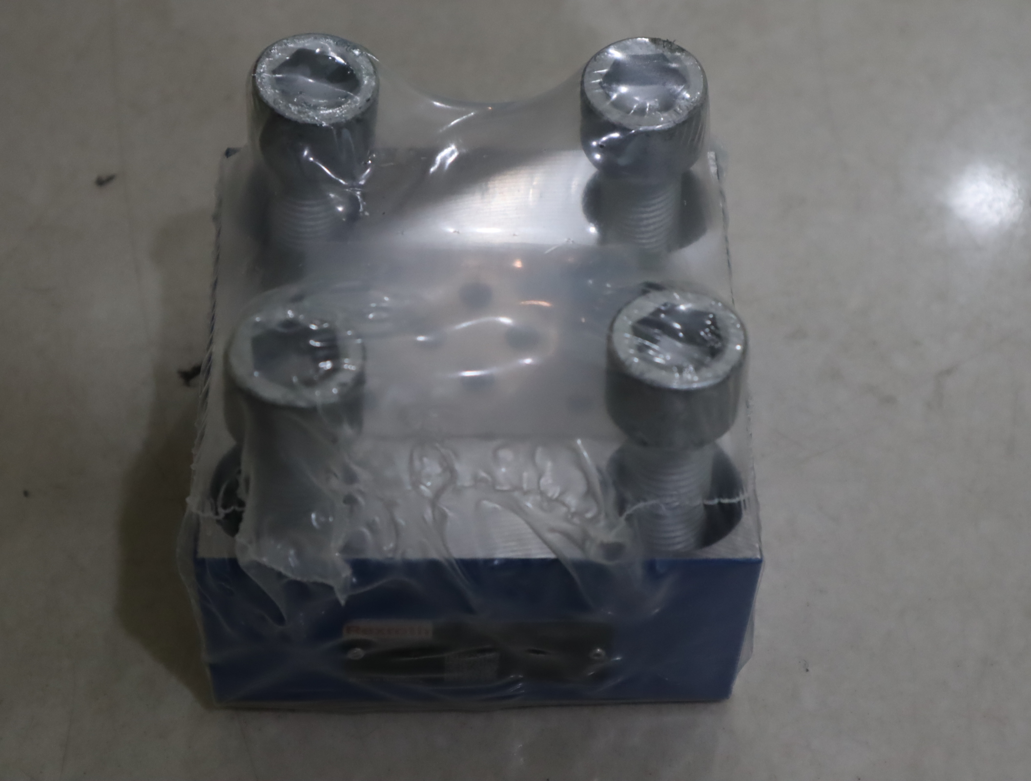 R900940088 LFA32GWA-70/P15 LFA32GWA-7X/P15 力士乐REXROTH盖板