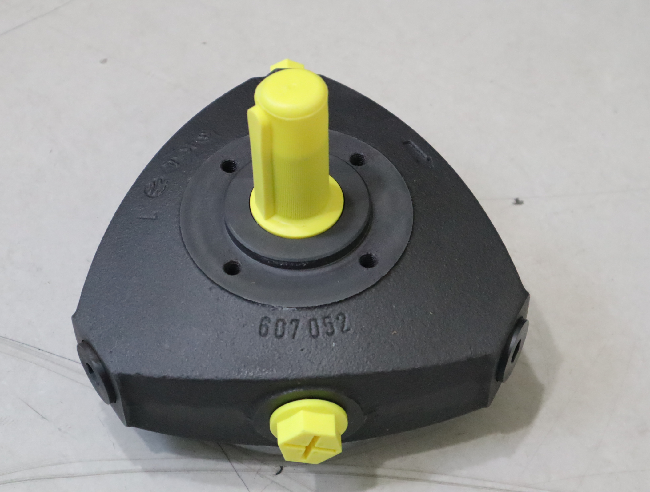 R901088545 PR4-30/2.50-700RA01M01 德国力士乐REXROTH径向柱塞泵