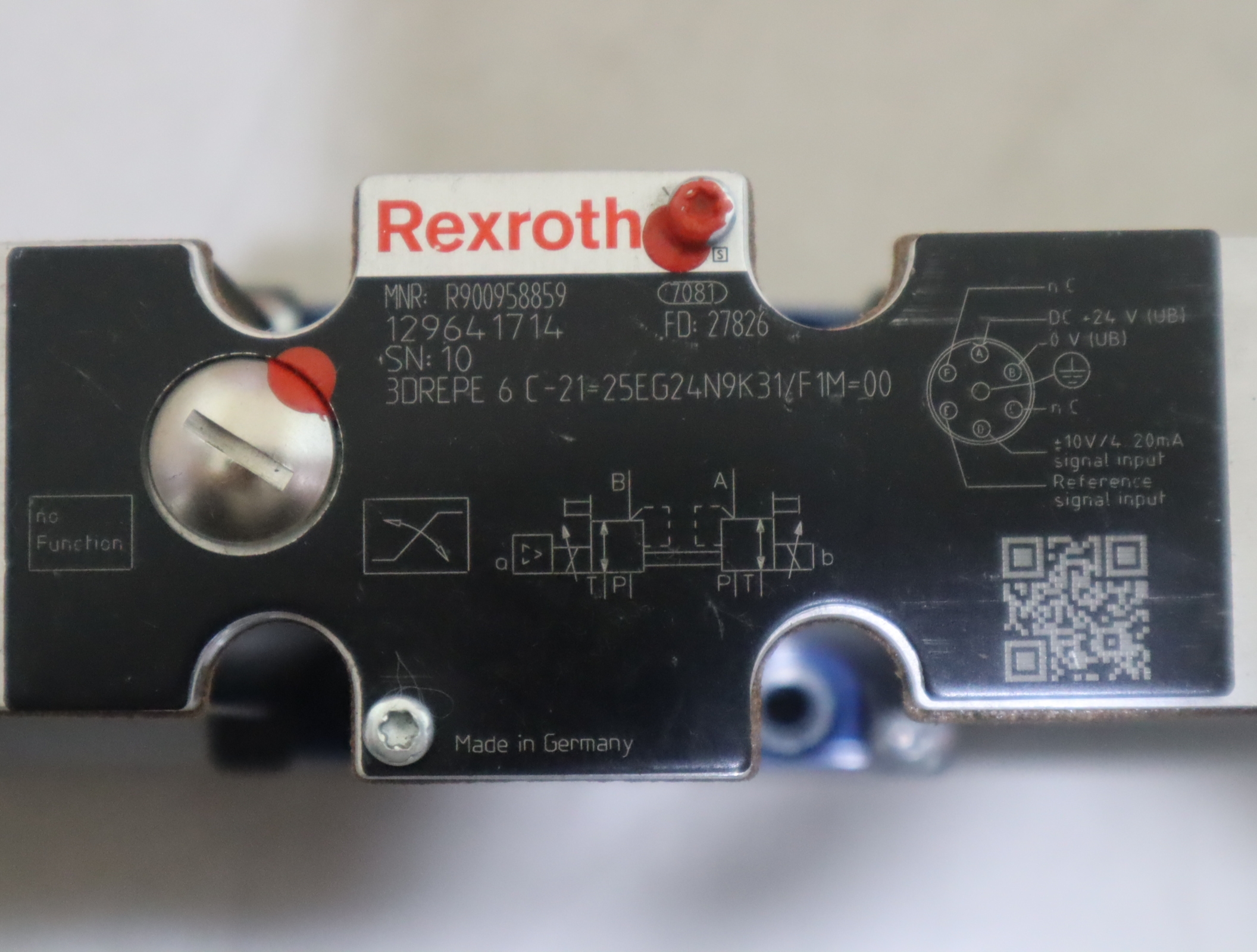 R900958859 3DREPE6C-21-25EG24N9K31/F1M-00 力士乐REXROTH比例阀