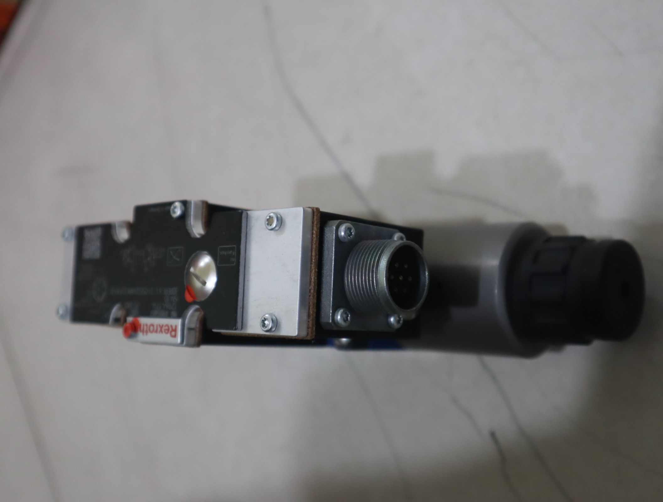 R900958859 3DREPE6C-21-25EG24N9K31/F1M-00 力士乐REXROTH比例阀