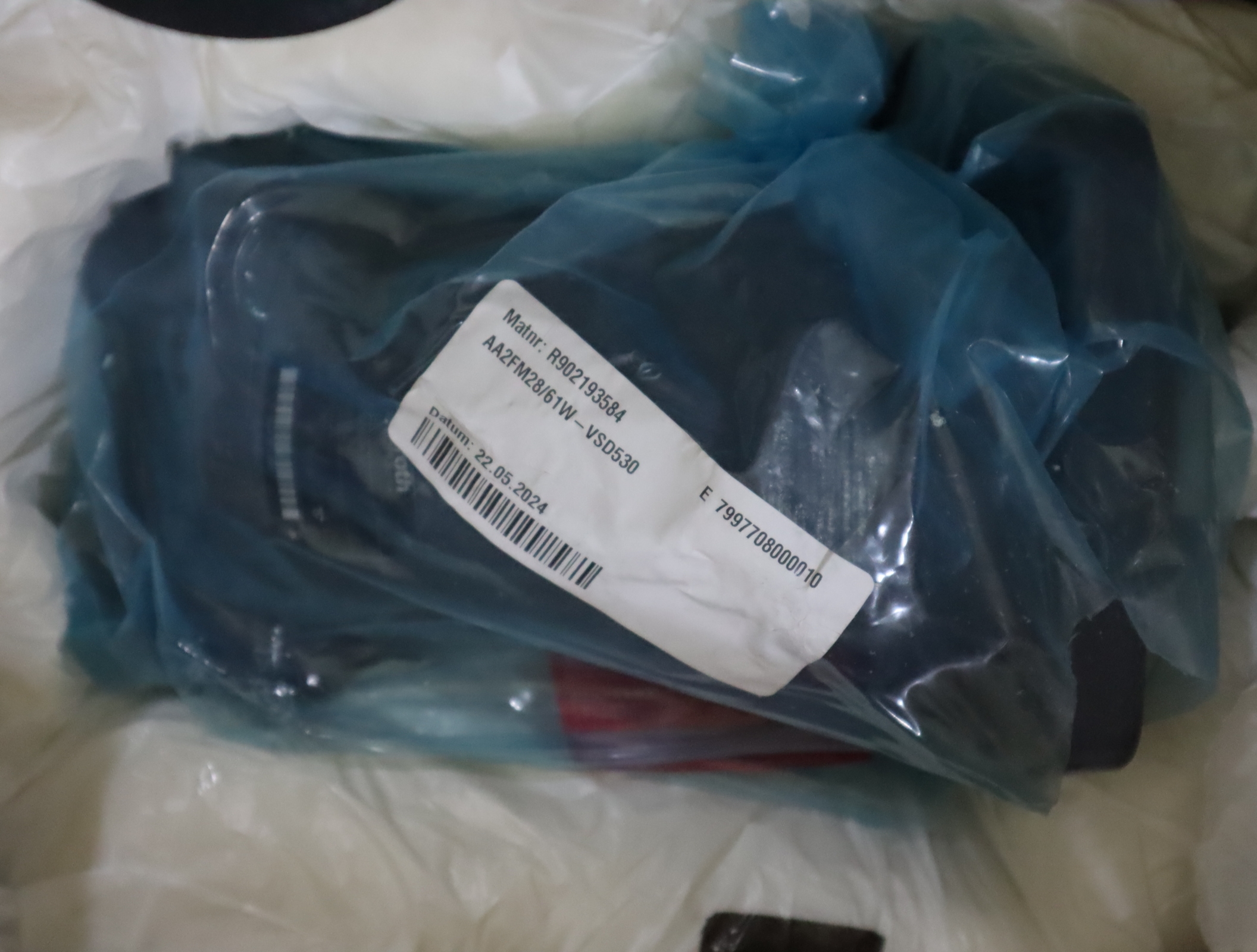 R902193584 AA2FM28/61W-VSD530 德国力士乐REXROTH马达柱塞泵