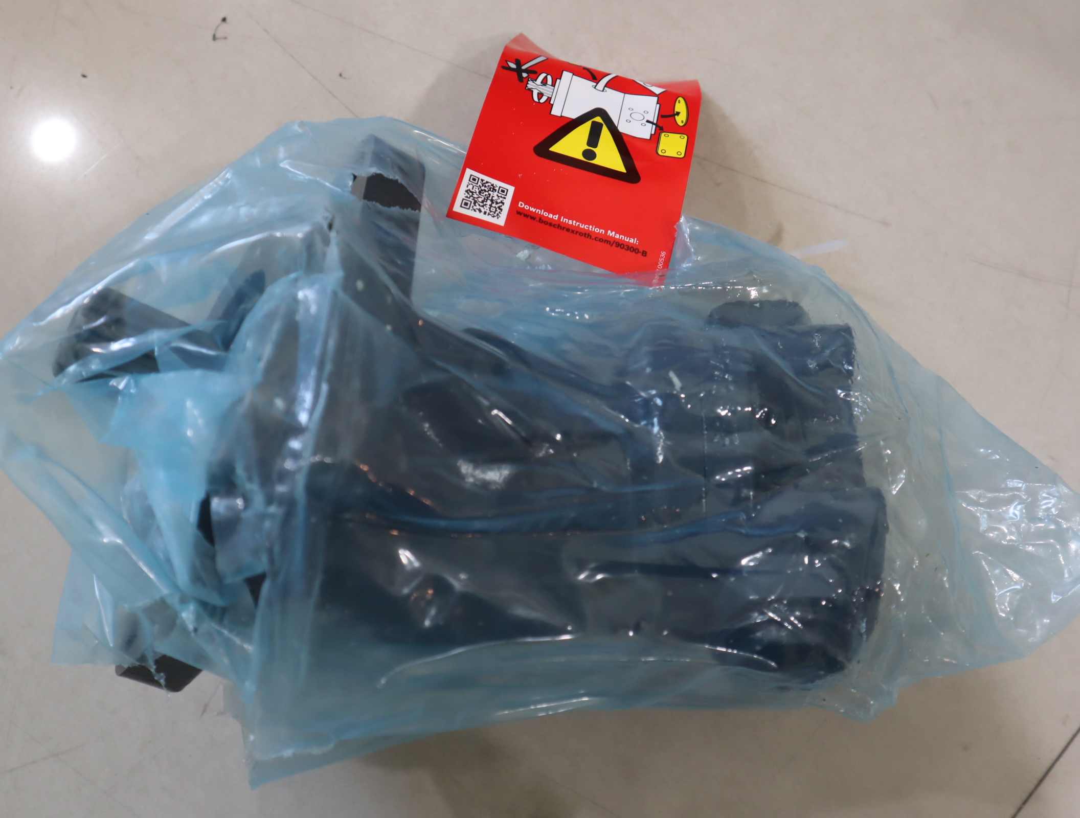 R902193584 AA2FM28/61W-VSD530 德国力士乐REXROTH马达柱塞泵