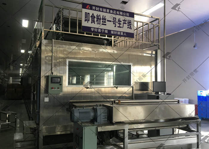 铺浆方便粉丝机  速食酸辣粉生产线自动化运行 性能稳定不停机