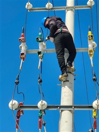 南京组合式变压器回收施耐德变压器回收全天24小时在线询价