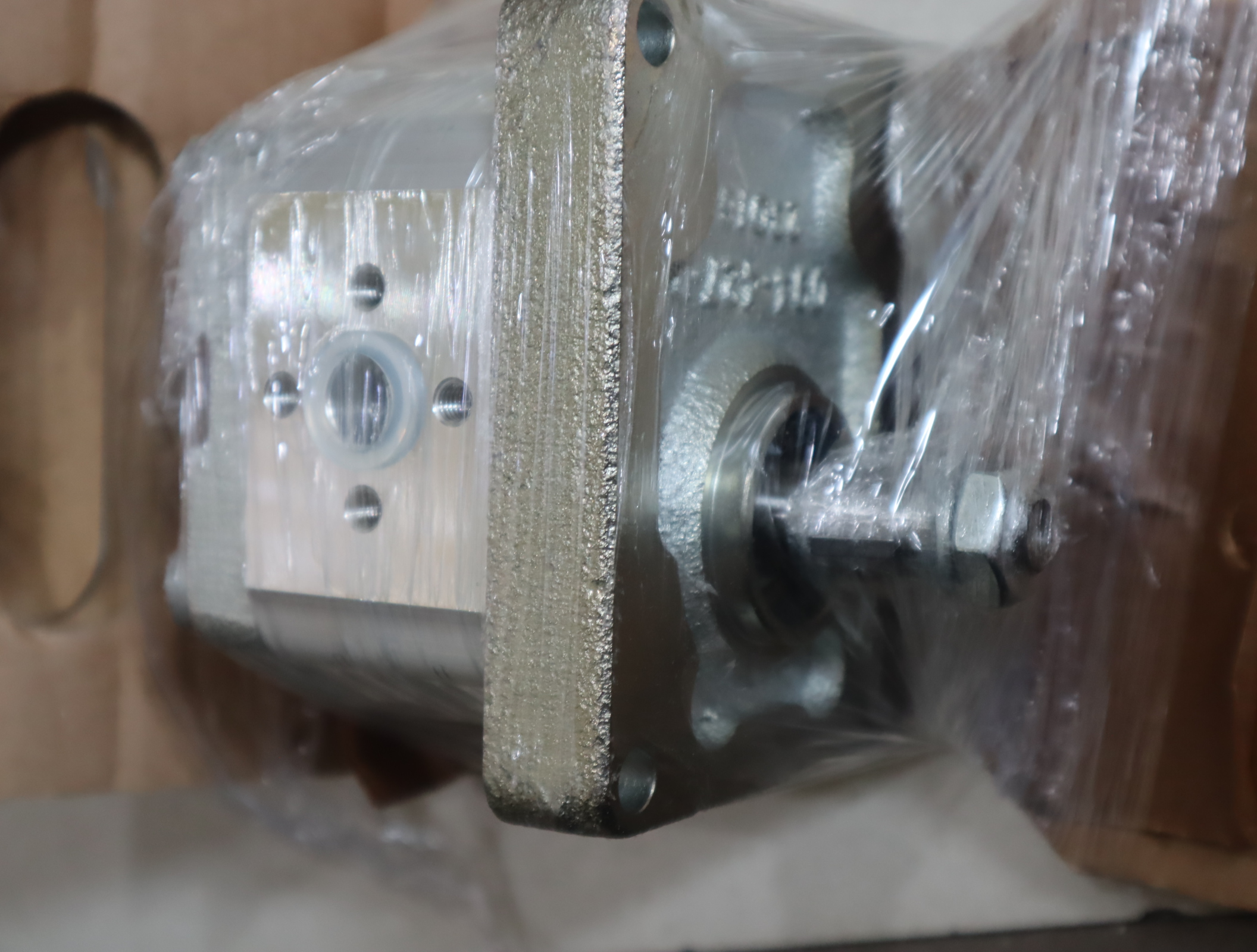 0510225021  AZPF-11-004RHO30PB-S0285 德国力士乐REXROTH齿轮泵