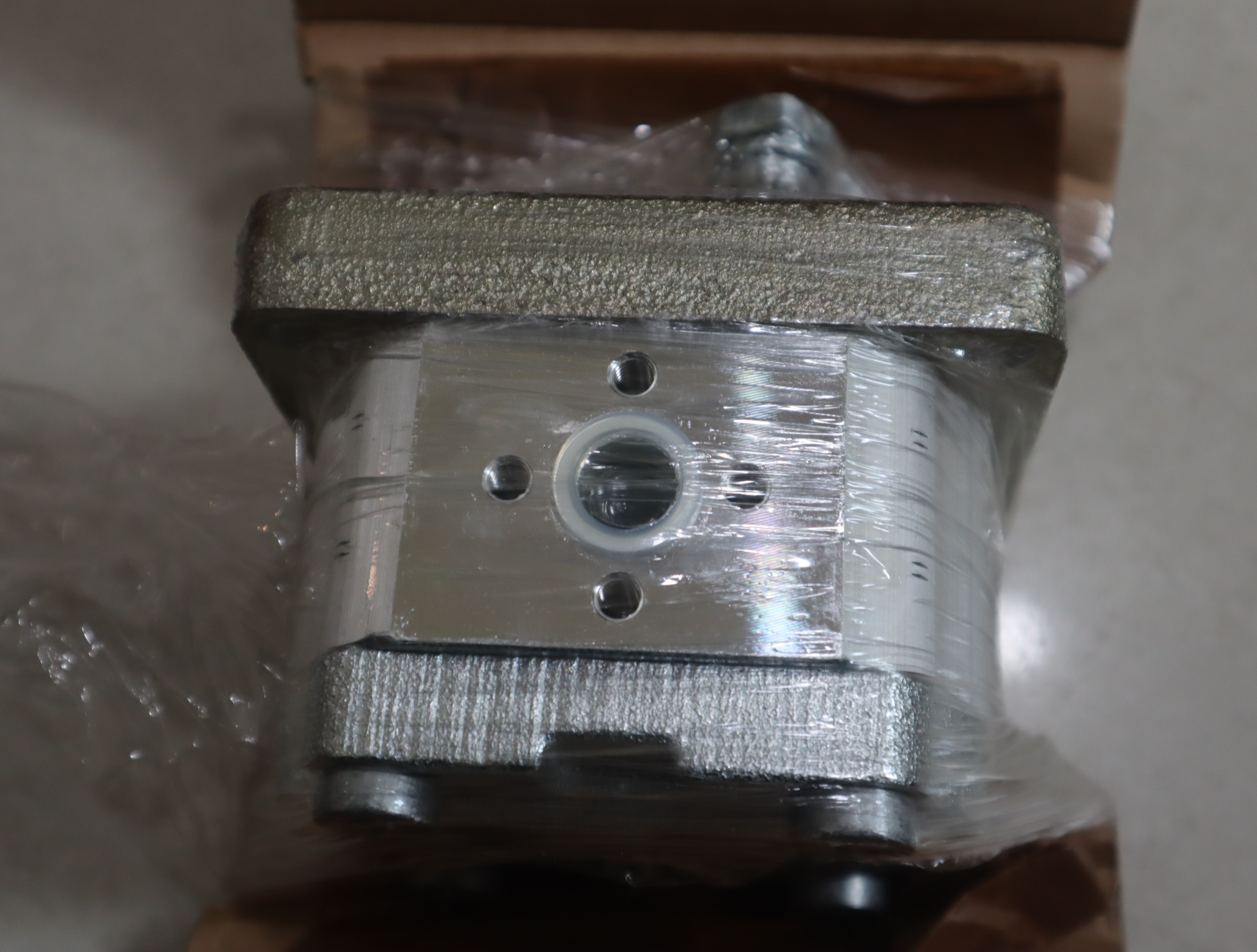 0510225021  AZPF-11-004RHO30PB-S0285 德国力士乐REXROTH齿轮泵