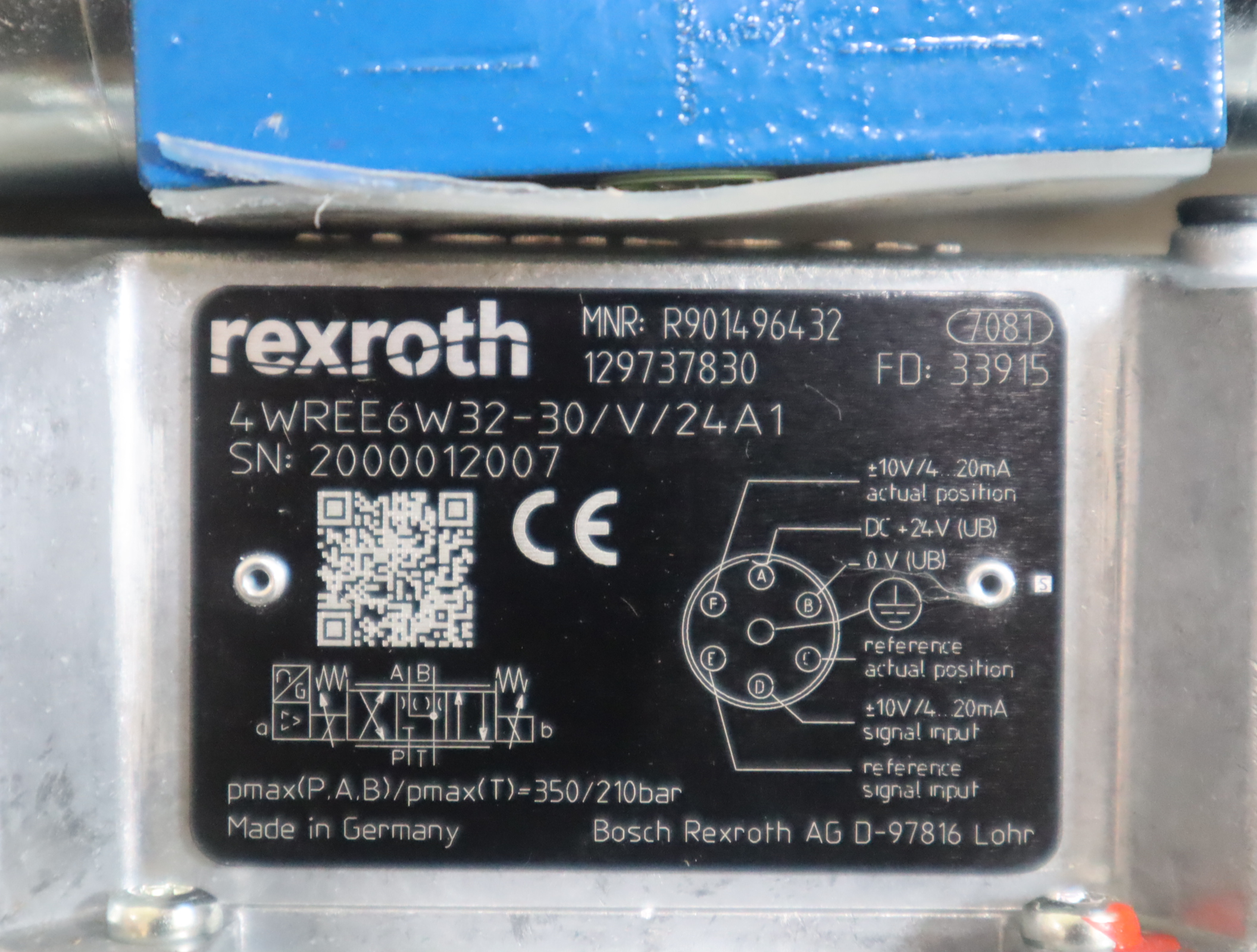 R901496432 4WREE6W32-30/V/24A1 德国力士乐REXROTH比例阀