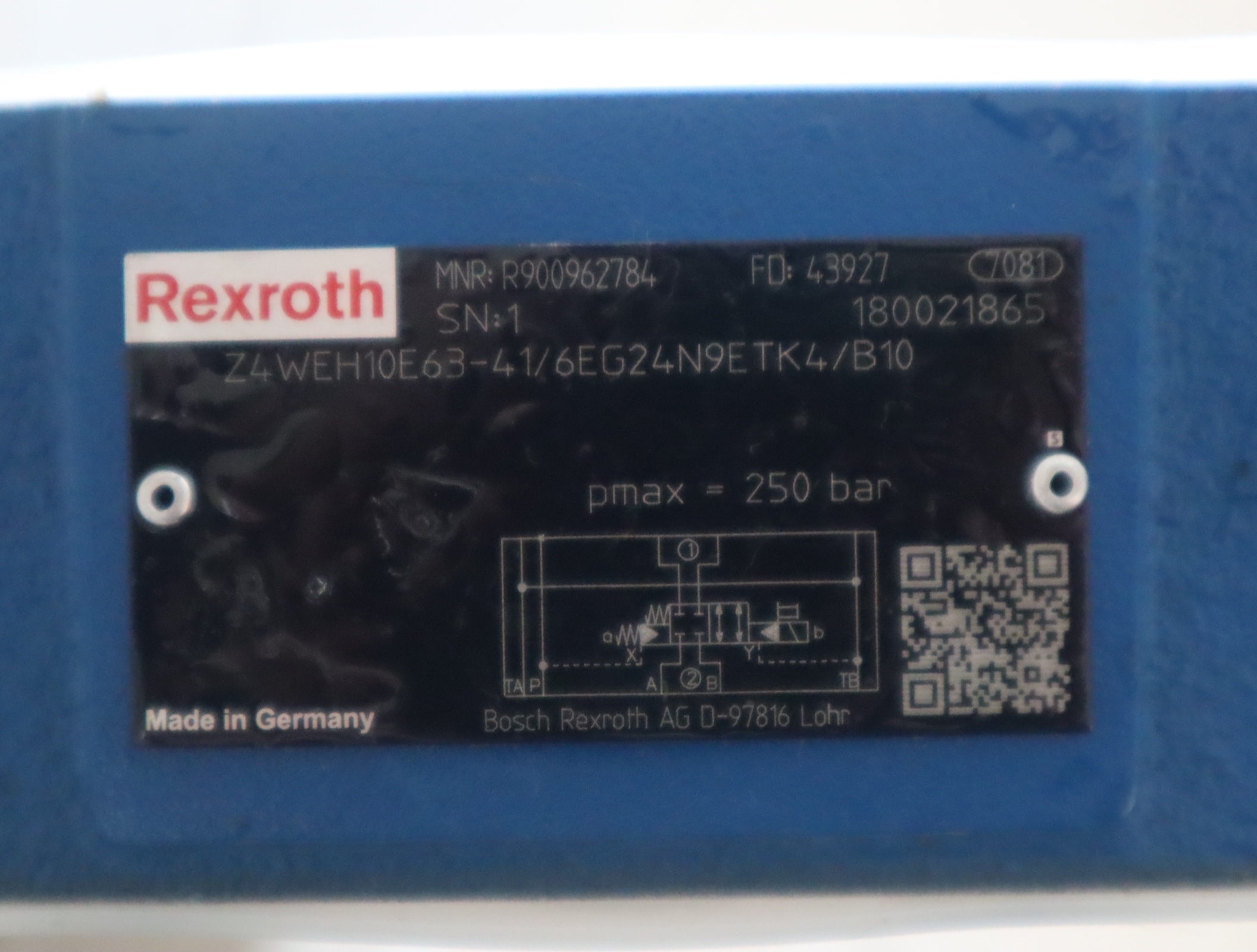 R900962784 Z4WEH10E63-41/6EG24N9ETK4/B10 力士乐REXROTH电液阀