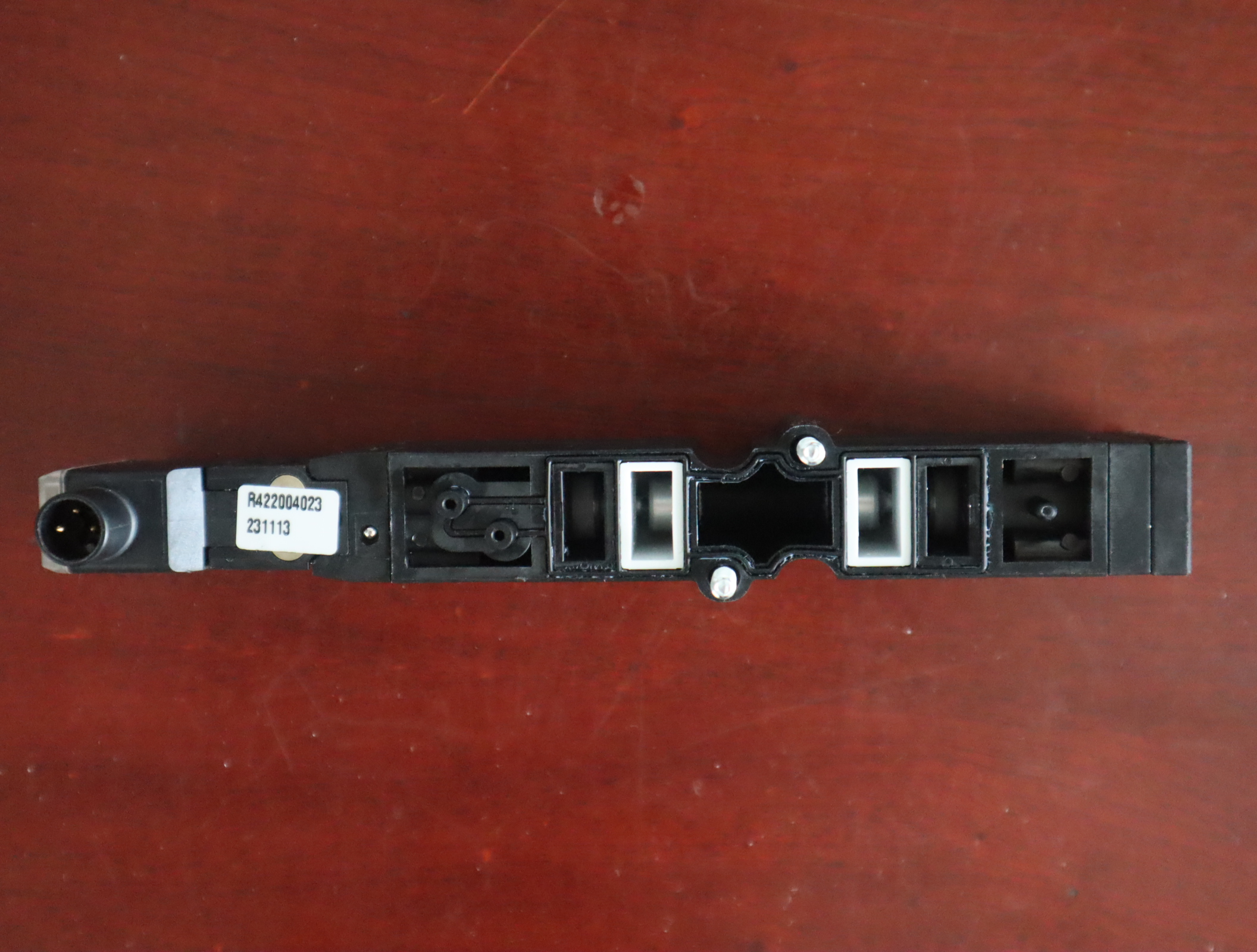 0820056101 R422003967 R422004023 德国安沃驰AVENTICS 气动阀