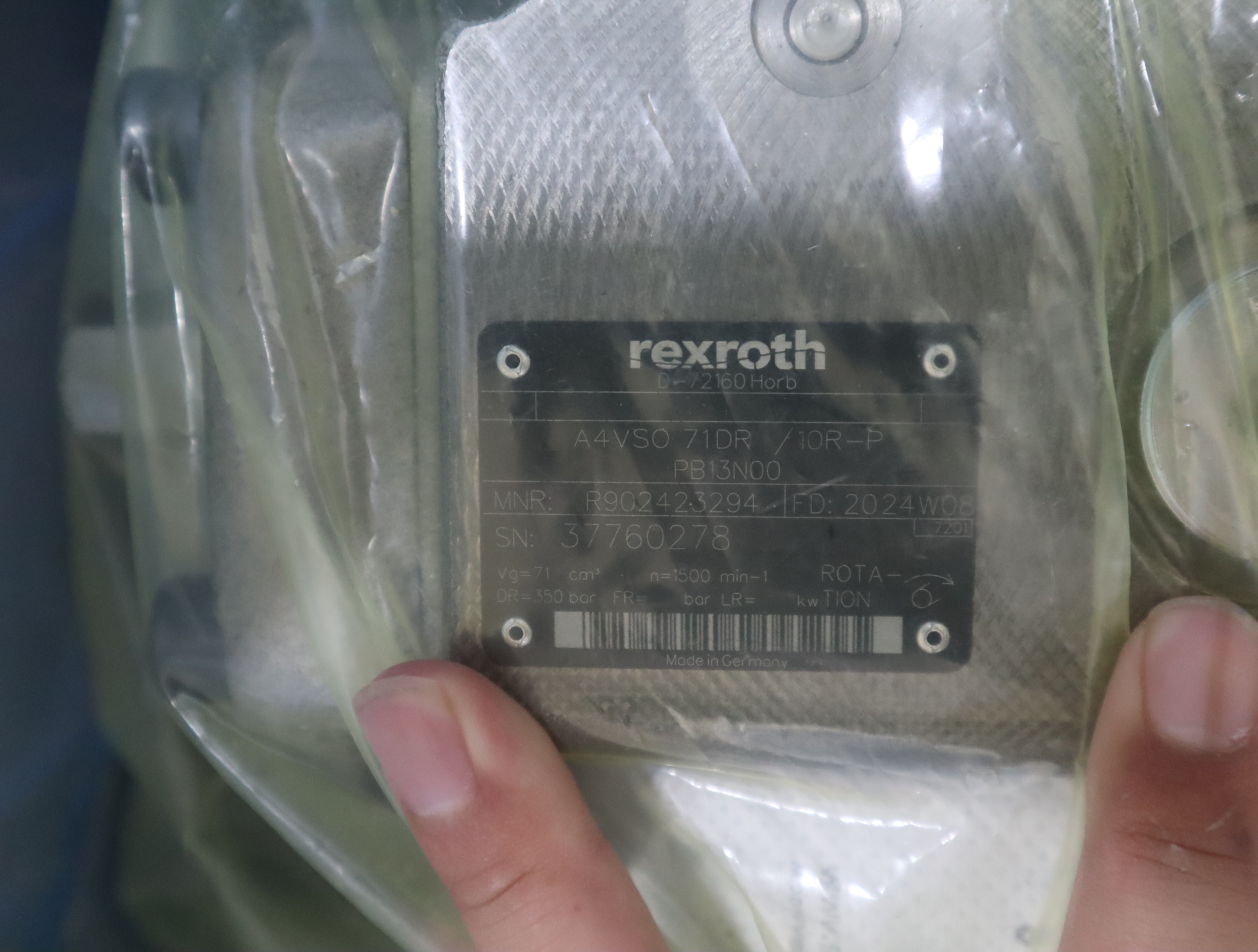 R902423294 A4VSO71DR/10R-PPB13N00 德国力士乐REXROTH柱塞泵