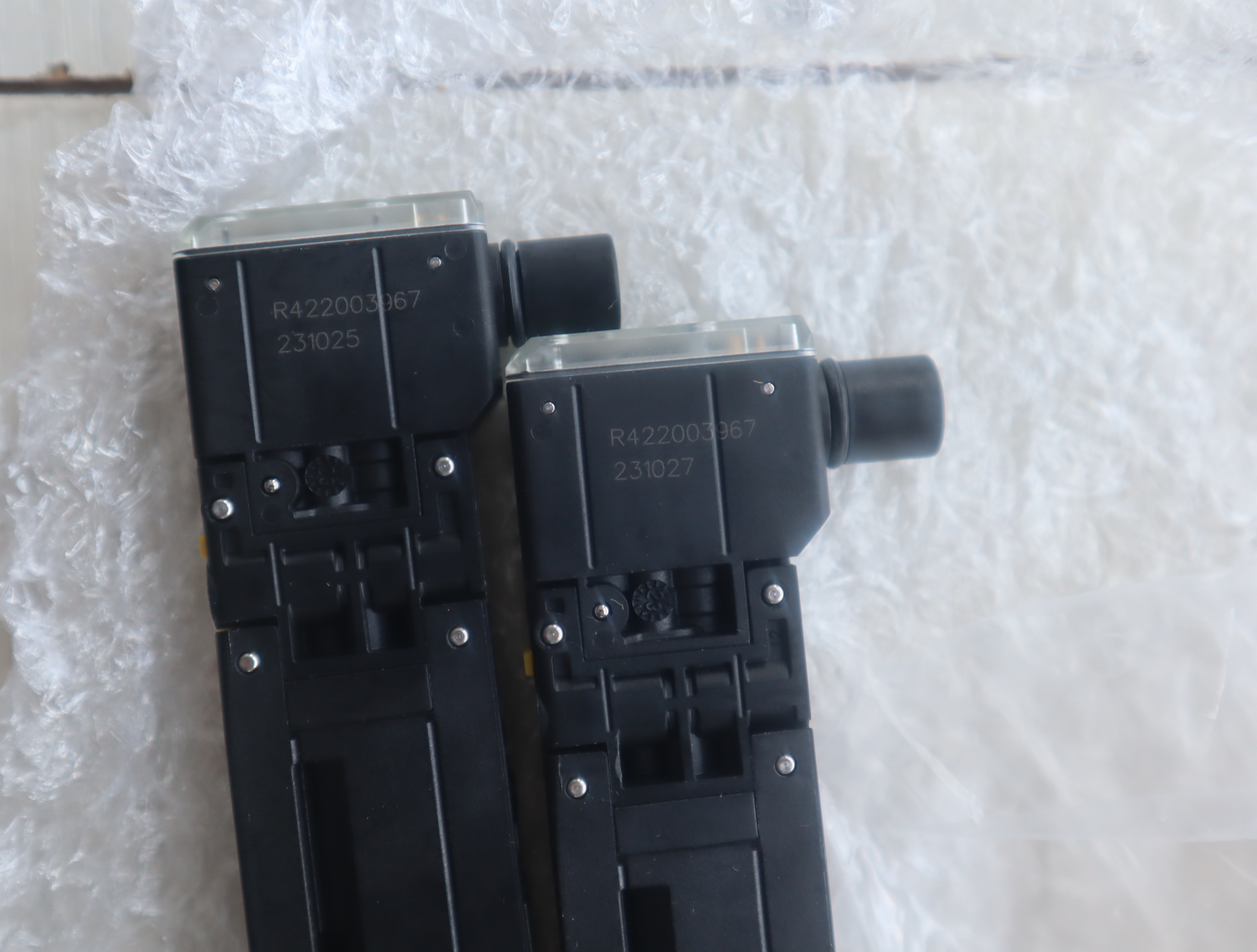 0820055501 R422003967 R422004023 德国安沃驰AVENTICS 气动阀