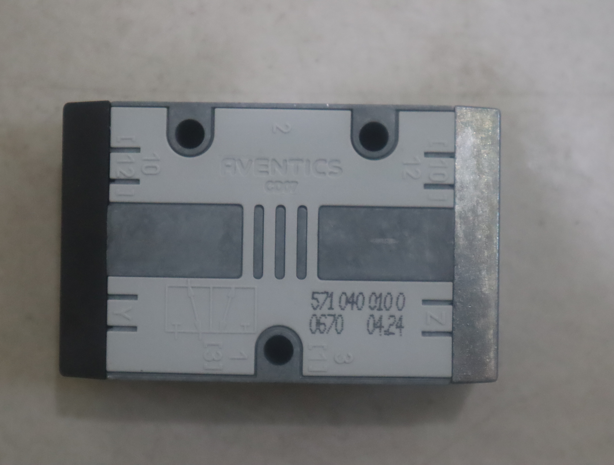 5710400100 德国安沃驰AVENTICS 气动阀 5710400100