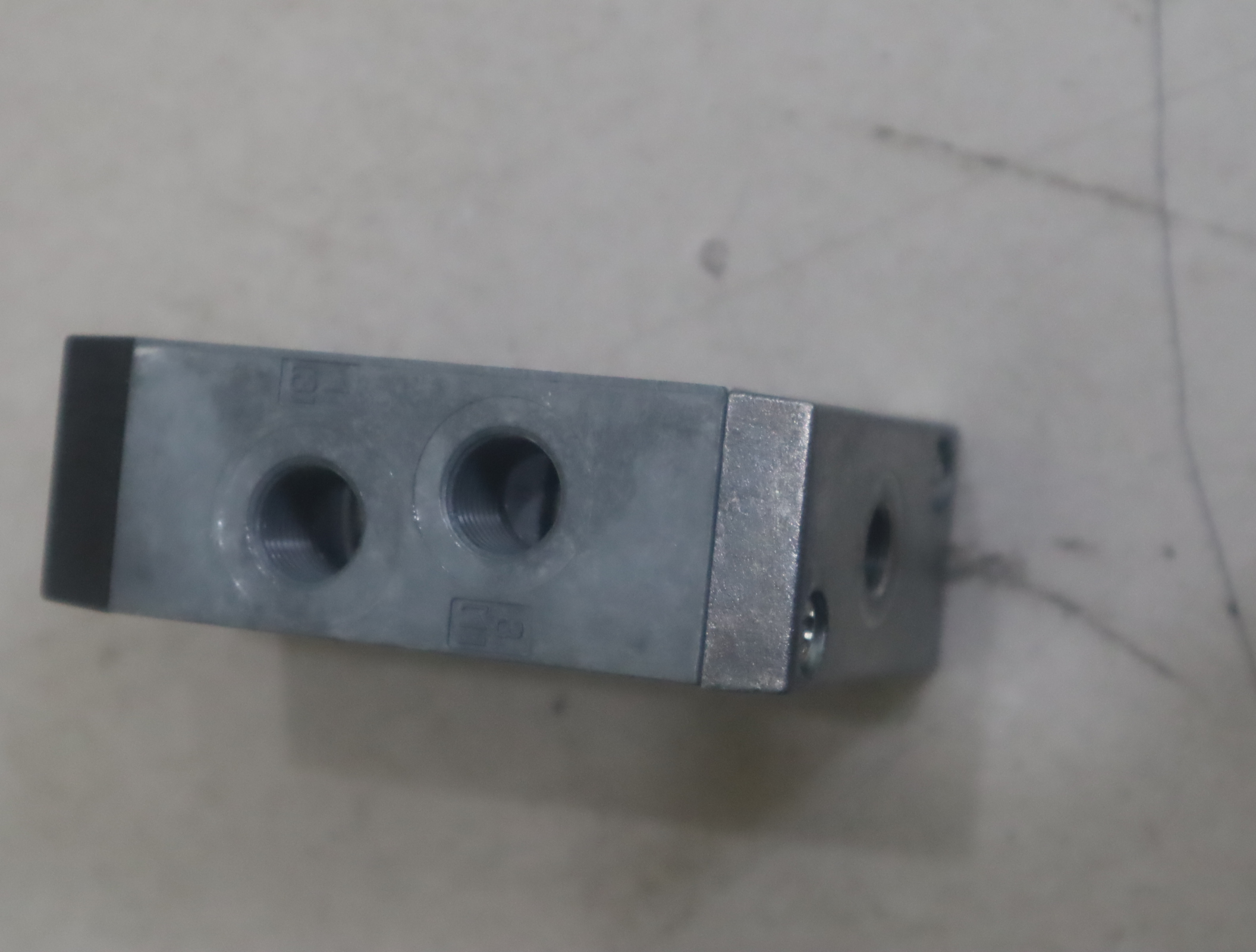 5710400100 德国安沃驰AVENTICS 气动阀 5710400100