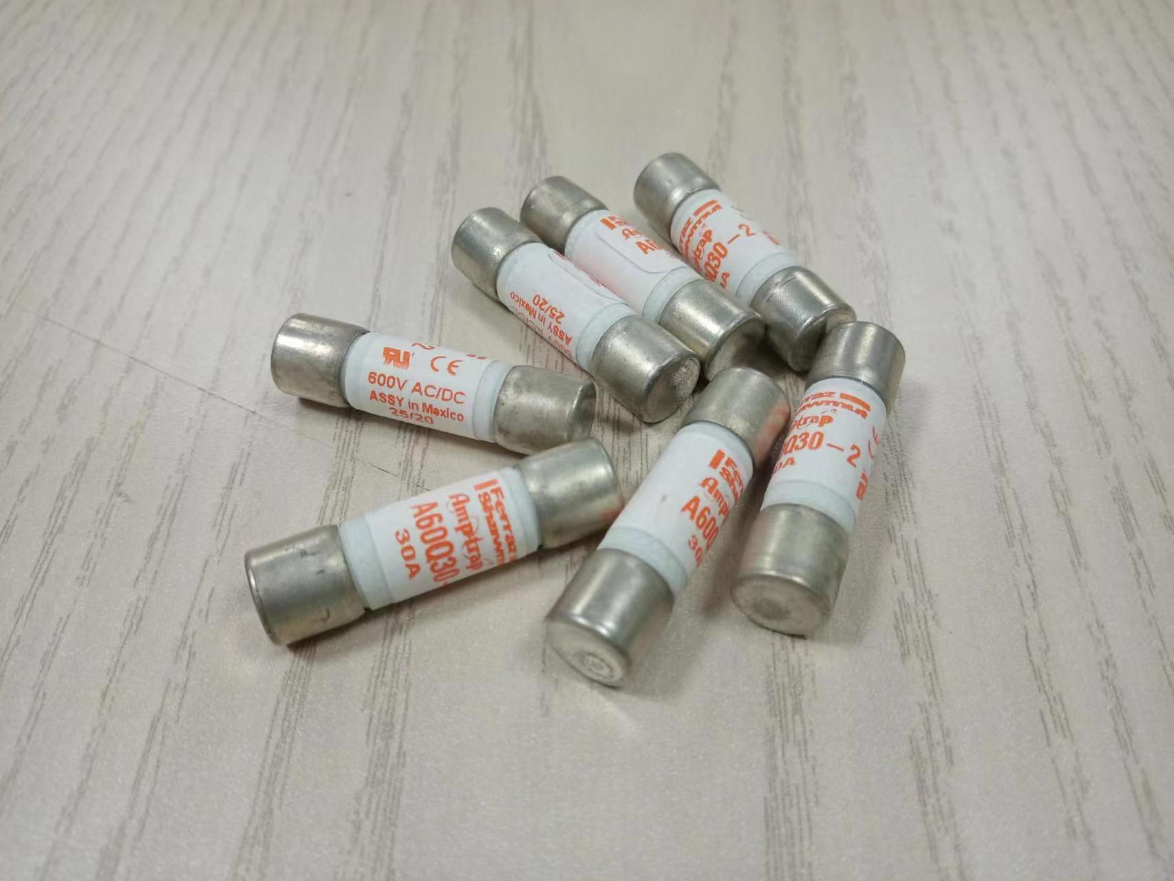 A1027318 FR22AR69V40罗兰保险丝MERSEN熔断器现货