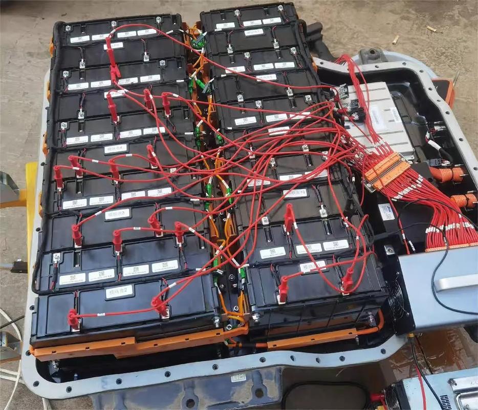 磷酸铁锂电池收购实况 价 格 汽车底盘电池组 扬 州 地区锂 电 池回收利用