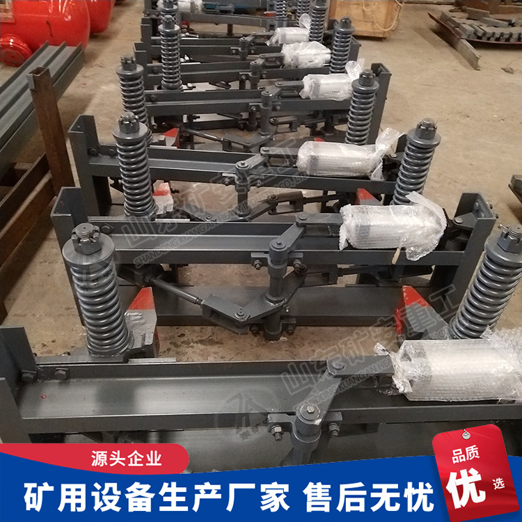 QZC600/30kg气动阻车器使用说明 气动抱轨式阻车器