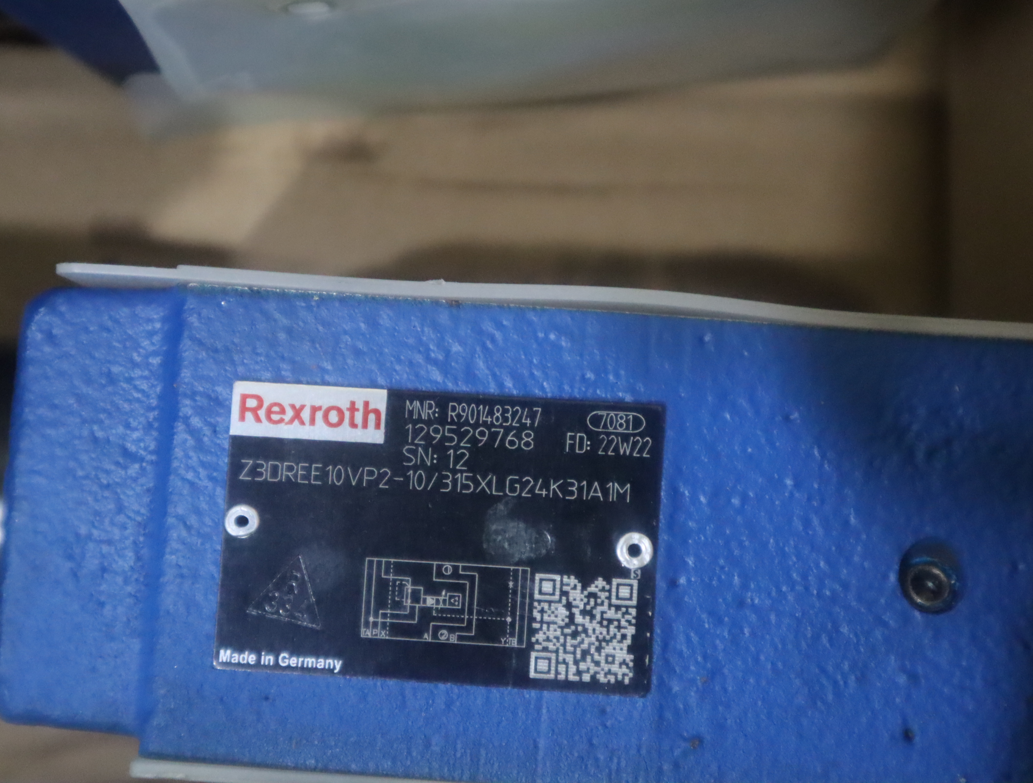 R901483247 Z3DREE10VP2-1X/315XLG24K31A1M 原装力士乐REXROTH