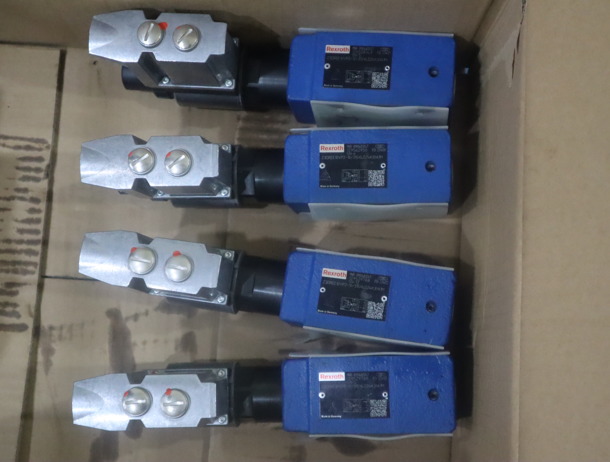 R901483247 Z3DREE10VP2-1X/315XLG24K31A1M 原装力士乐REXROTH