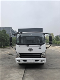 园林树枝粉碎车  农业秸秆回收车多少钱一台