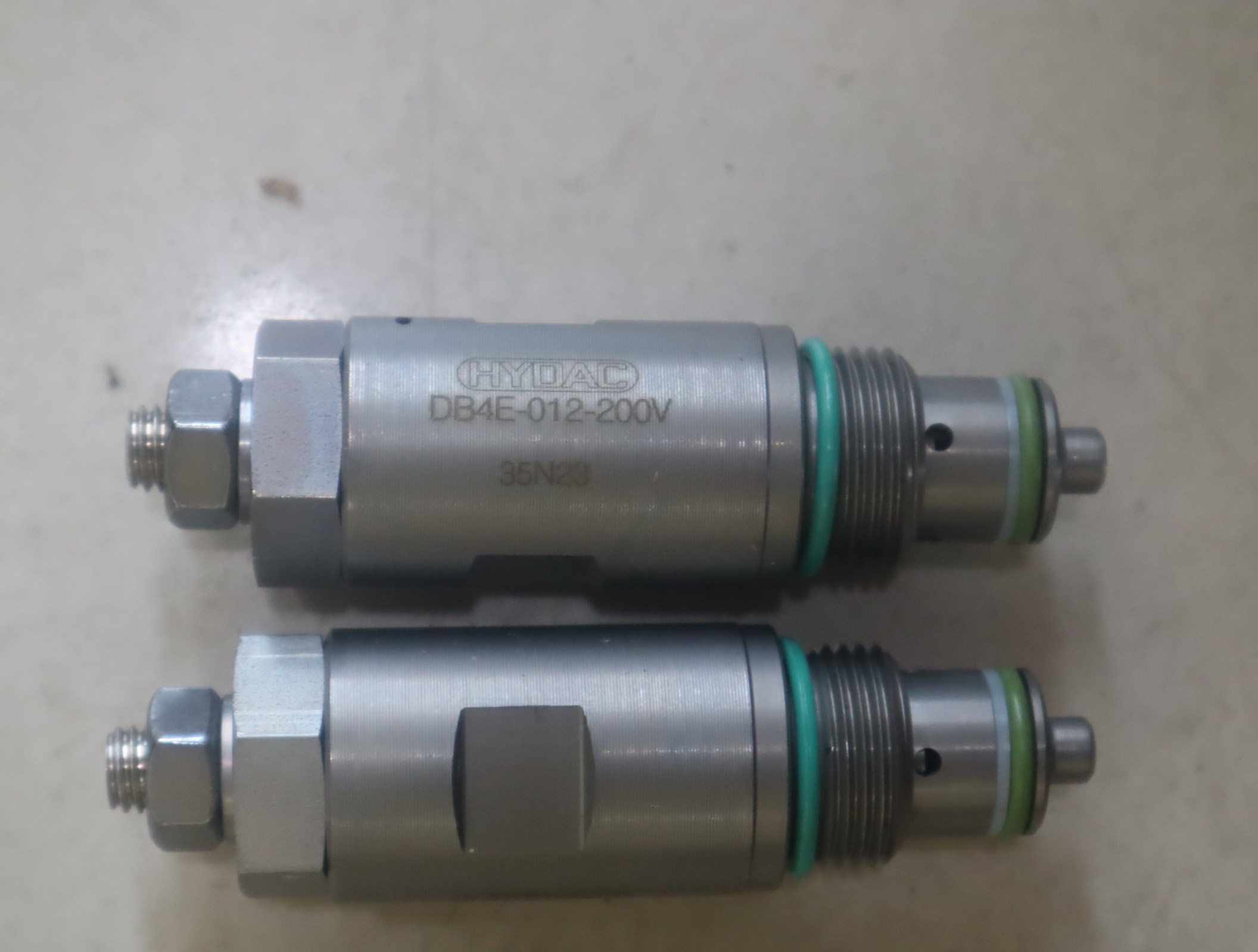 DB4E-012-200V 德国贺德克HYDAC液压阀DB4E-012-200V