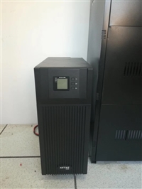 科士达UPS电源M20K 20KVA/16KW外接电池