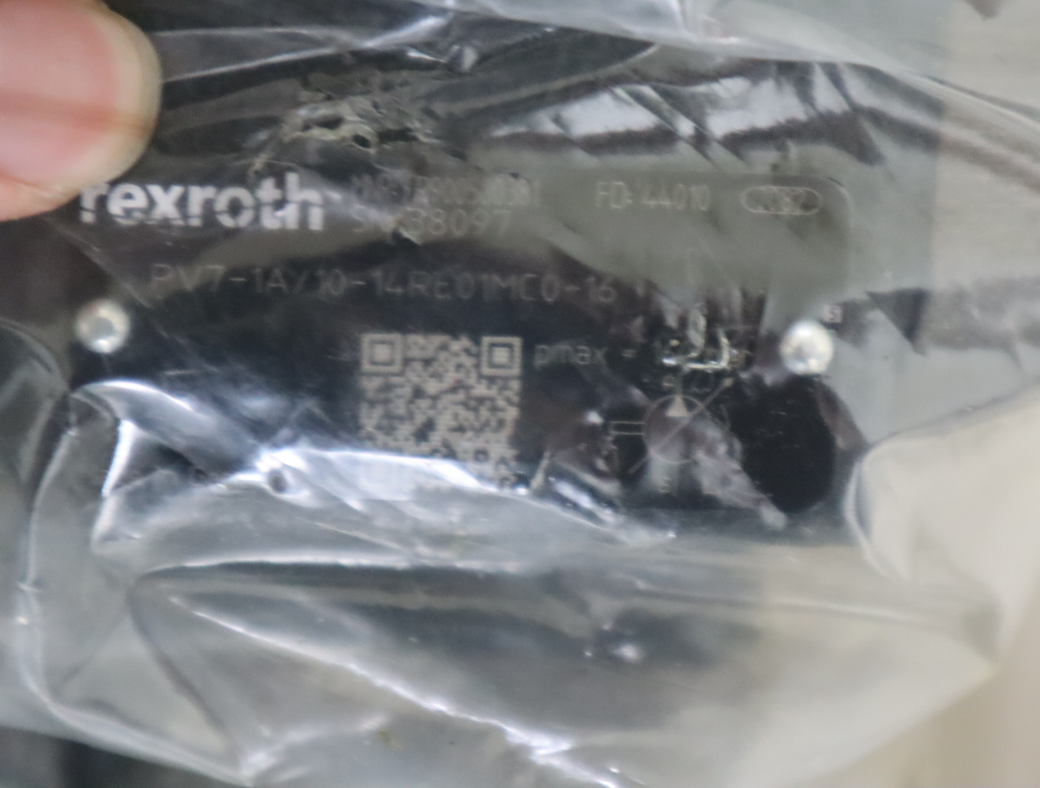 铸铁叶片泵R900580381 PV7-1A/10-14RE01MC0-16 德国力士乐REXROTH