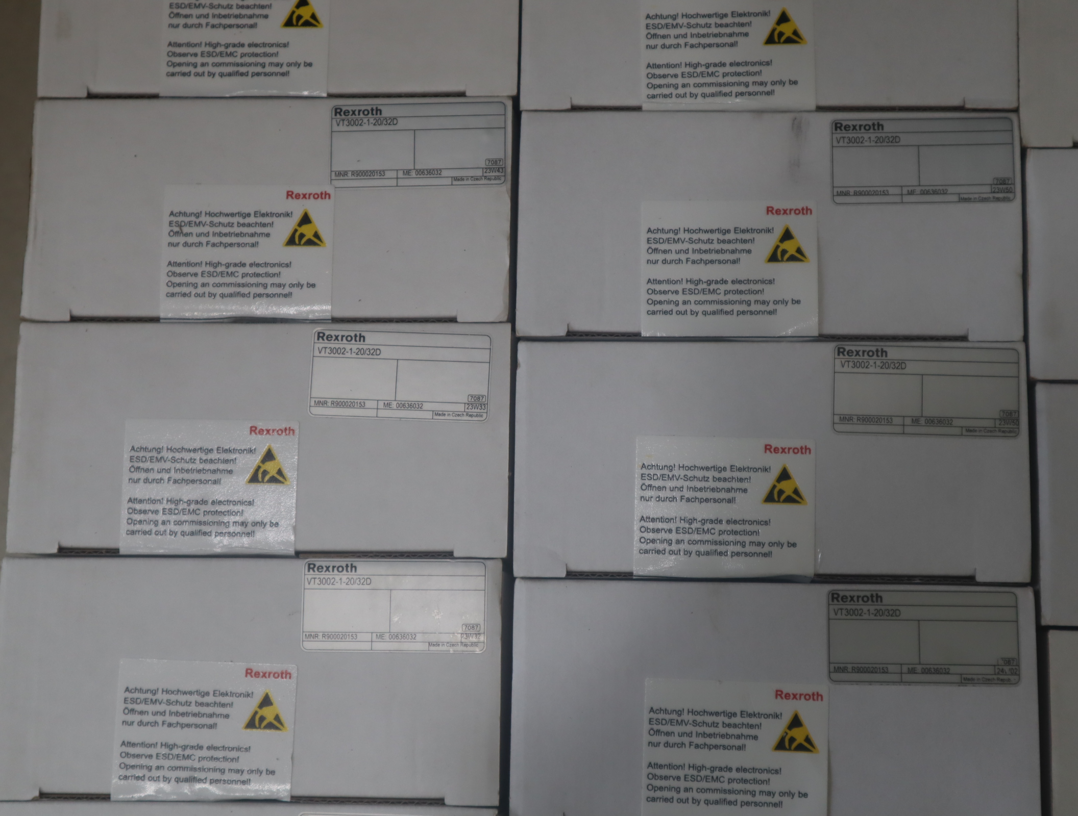 VT3002-1-20/32D VT3002-1-2X/32D R900020153 力士乐REXROTH支架