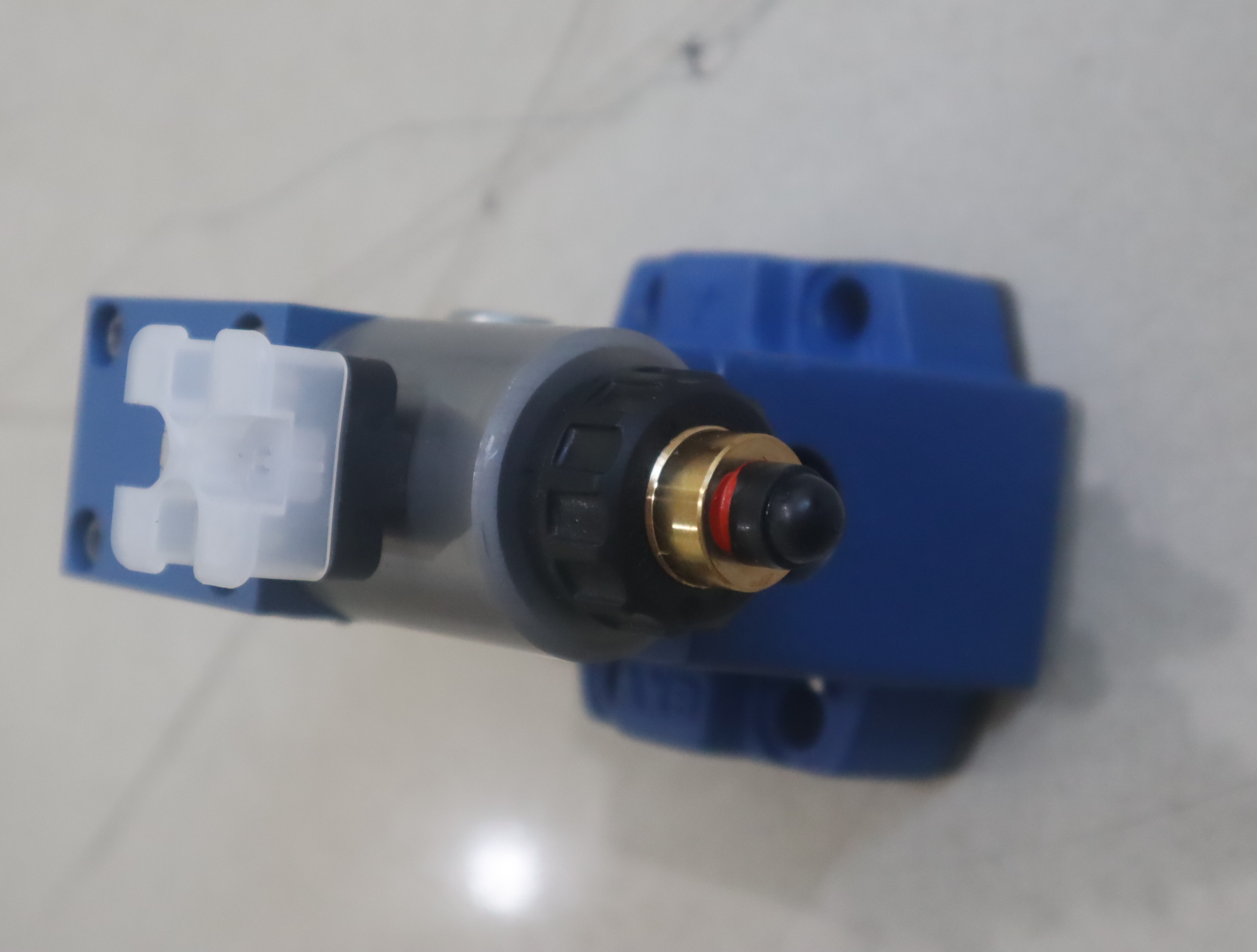 DRE10-61/200YG24K4M R901240661 德国力士乐REXROTH比例阀