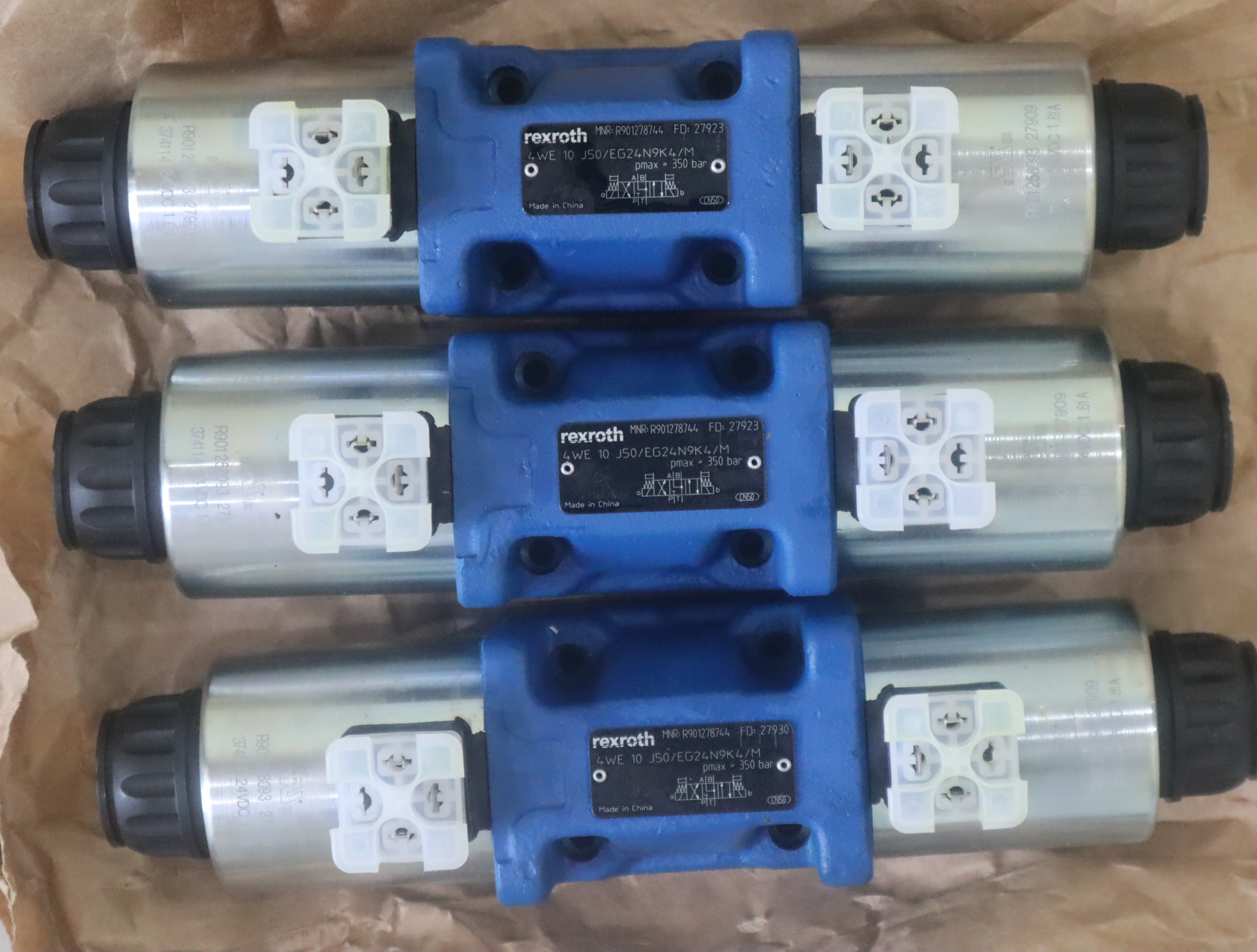 4WE10J50/EG24N9K4/M R901278744 德国力士乐REXROTH电磁阀