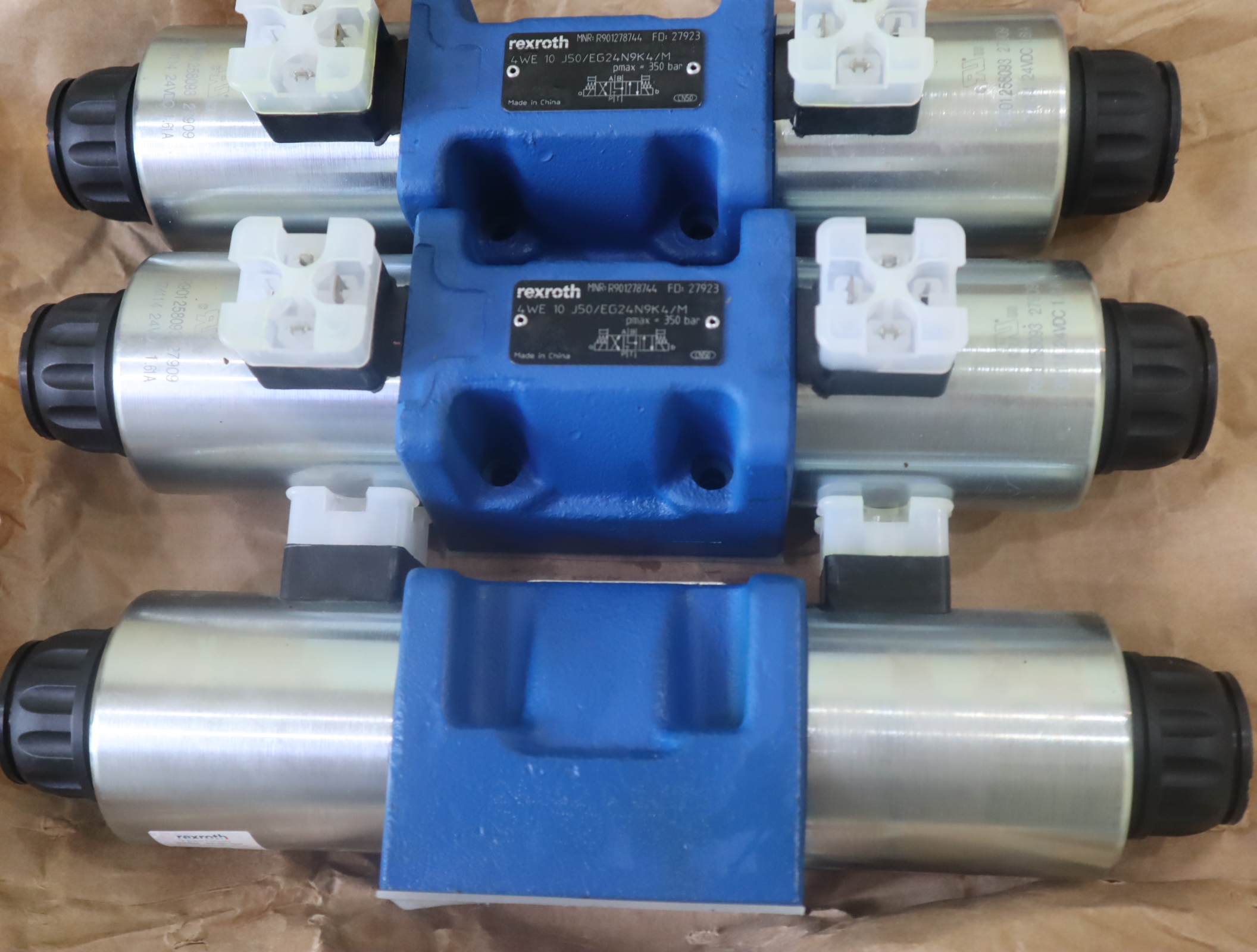 4WE10J50/EG24N9K4/M R901278744 德国力士乐REXROTH电磁阀