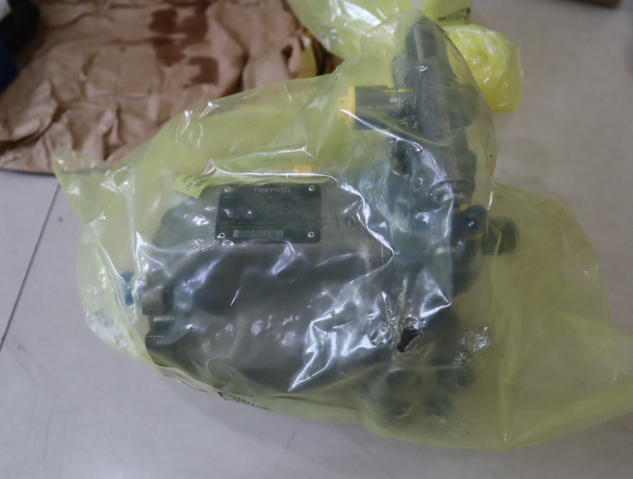 A A10VSO18DFR1/31R-PPA12N00 R910945178 力士乐REXROTH泵