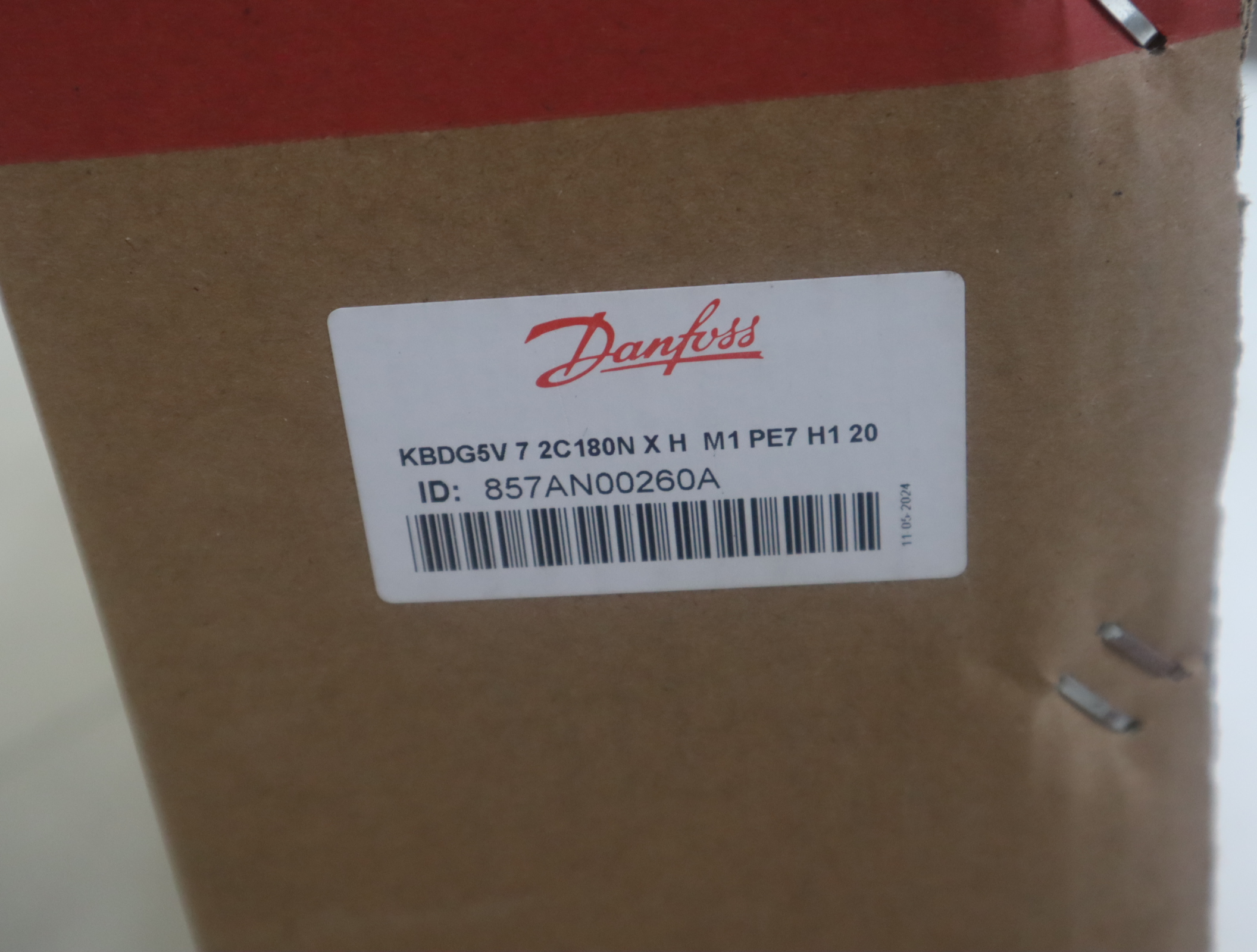 KBDG5V 7 2C 180N X H M1 PE7 H1 20 857AN00260A VICKERS DANFOSS