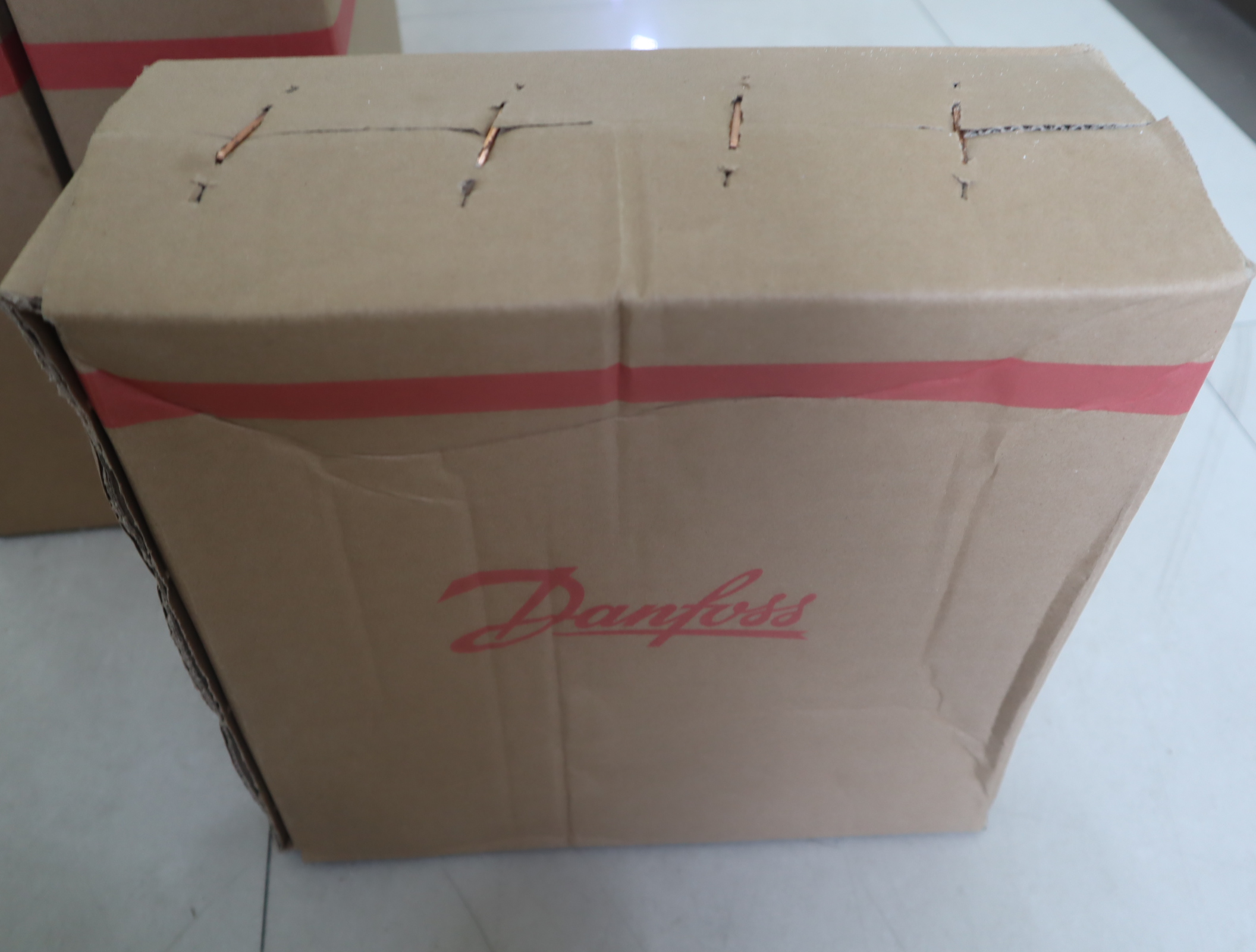 KBDG5V 7 2C 180N X H M1 PE7 H1 20 857AN00260A VICKERS DANFOSS