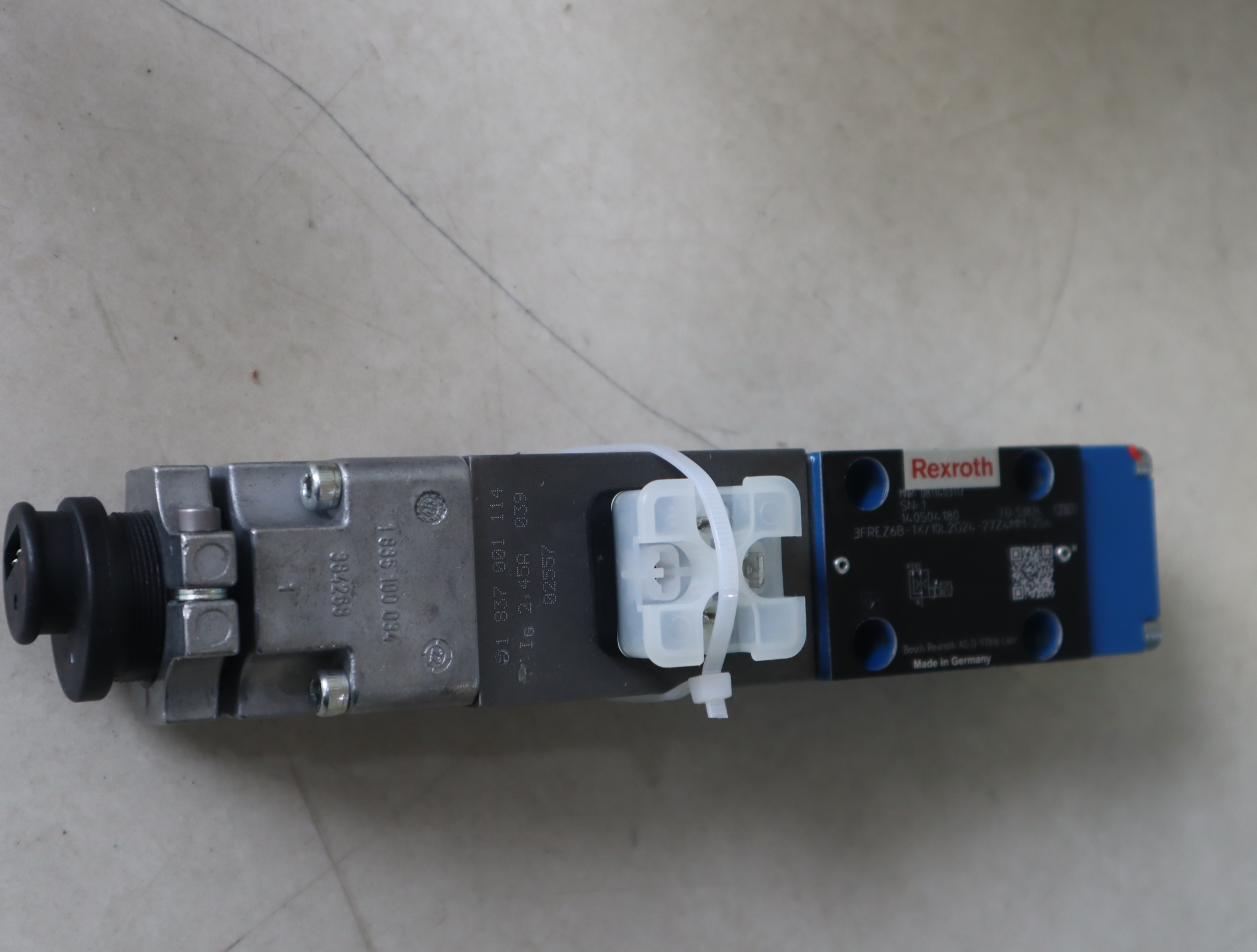 0811403117  3FREZ6B-1X/10L2G24-27Z4MM-254 力士乐REXROTH流量阀