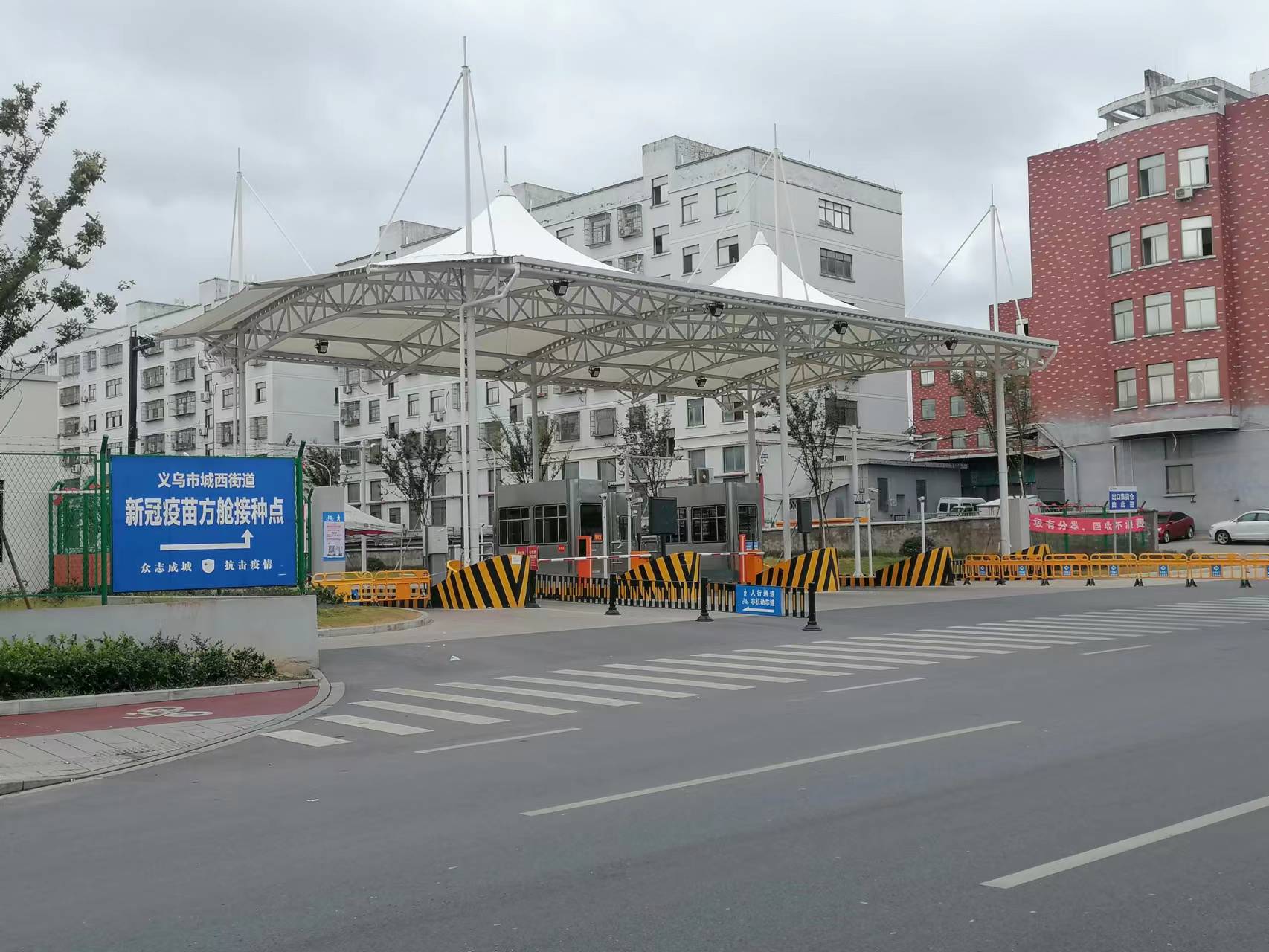 亳州 阜阳 界首 汽车停车棚销售、太和户外汽车棚搭建