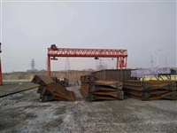 内蒙古锡林郭勒盟 轮胎提梁机出租厂家 900吨轮胎提梁机吊杆的分析