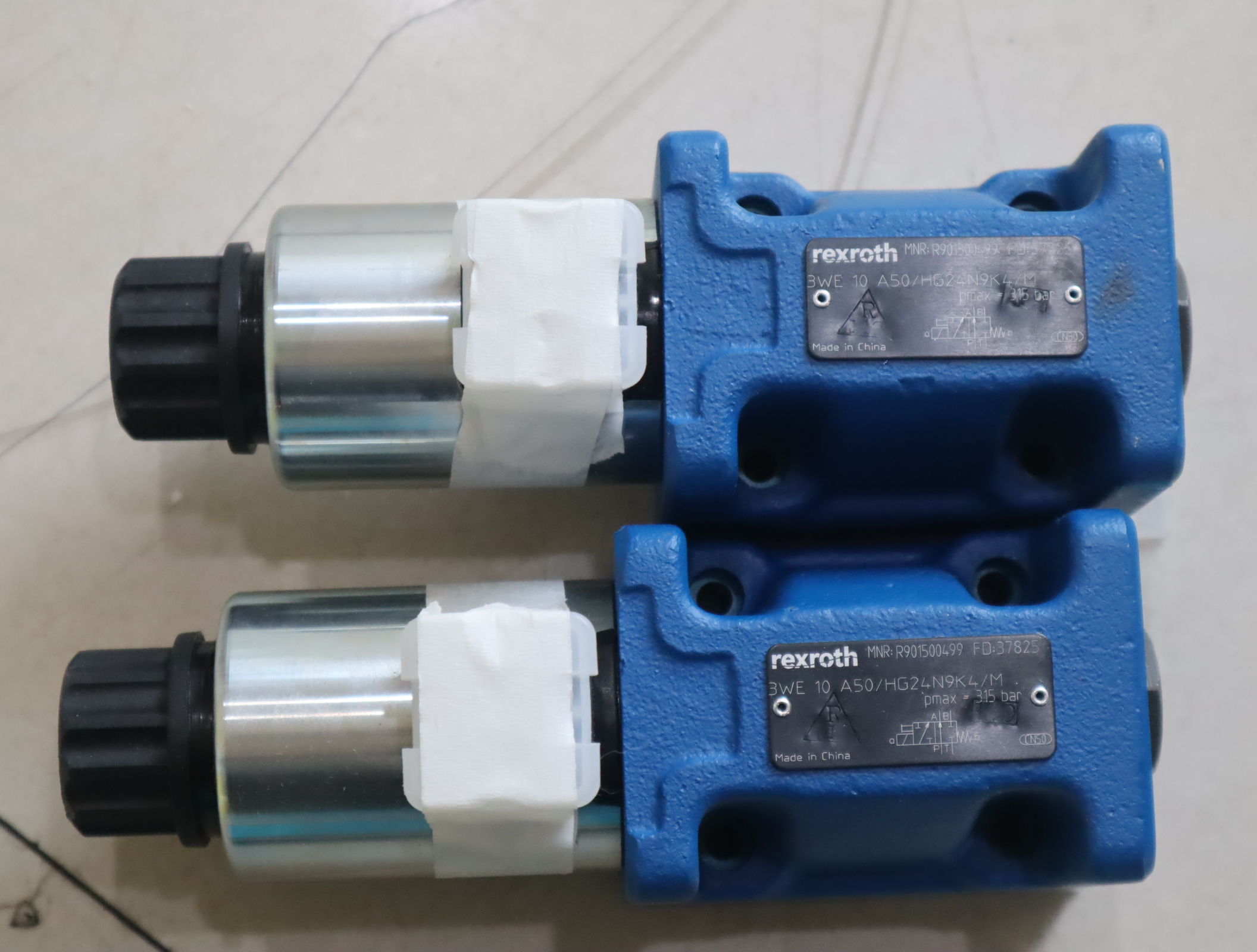 R901500499 3WE10A50/HG24N9K4/M 德国力士乐REXROTH电磁阀