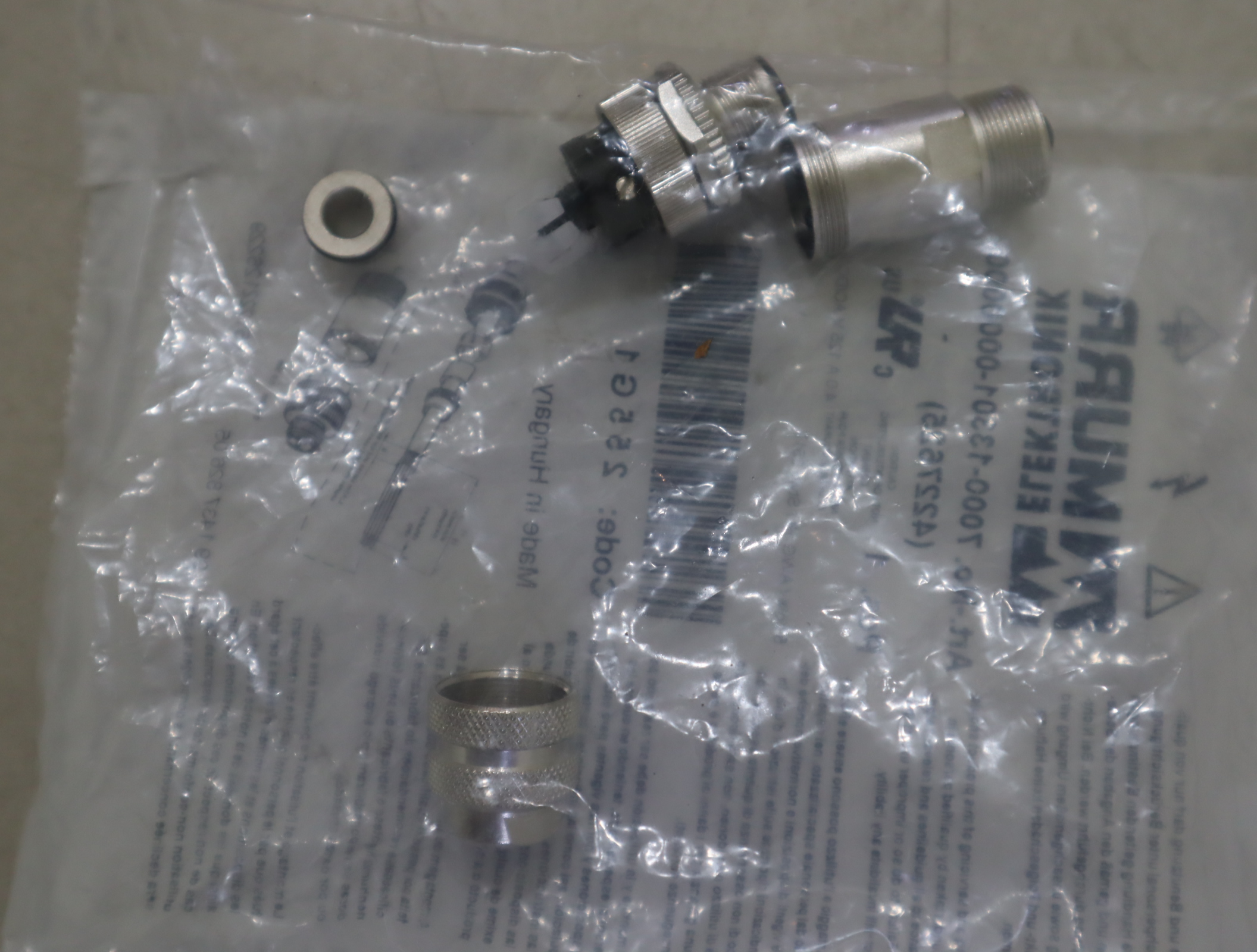 7000-4227625255G1 德国穆尔MURR插头