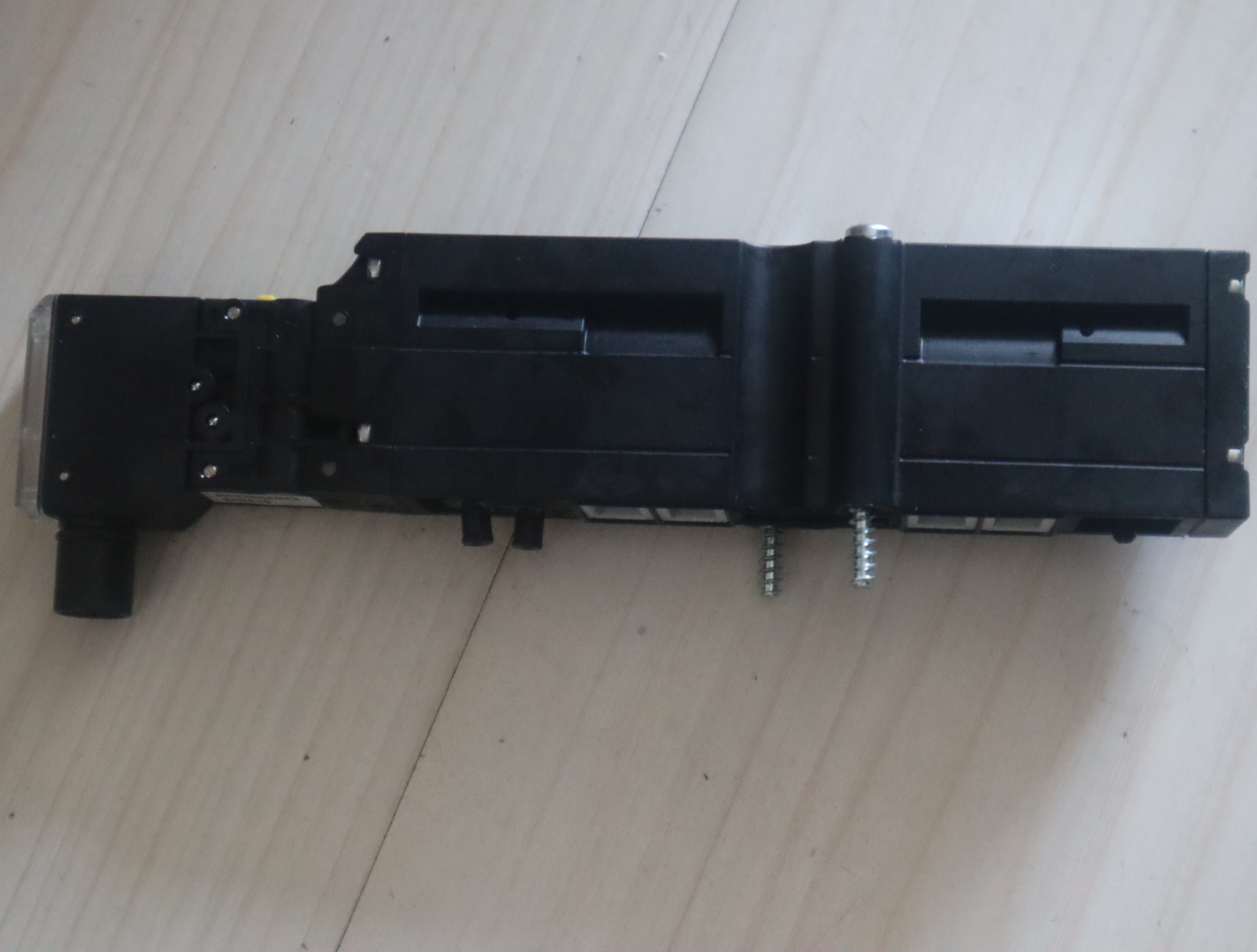 0820056501 R422004023 德国安沃驰AVENTICS气动阀0820056501