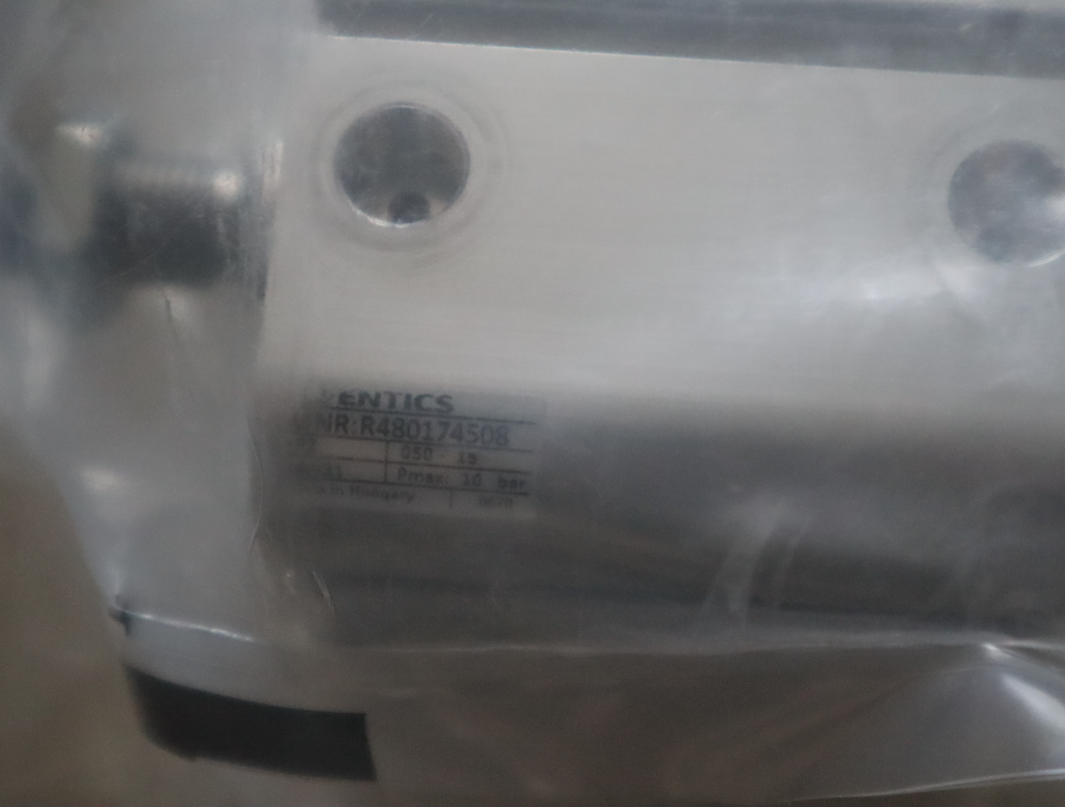 R480174508 3238080060 德国安沃驰AVENTICS气缸 气动元件气动阀