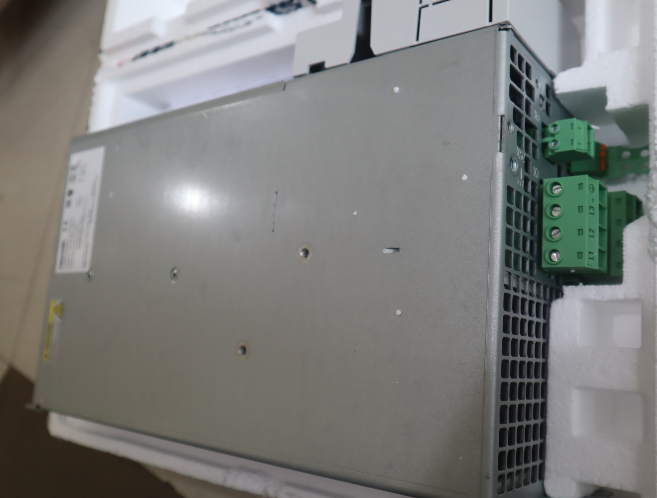 R911298373 HCS02.1E-W0054-A-03-NNNN 德国力士乐REXROTH变频器