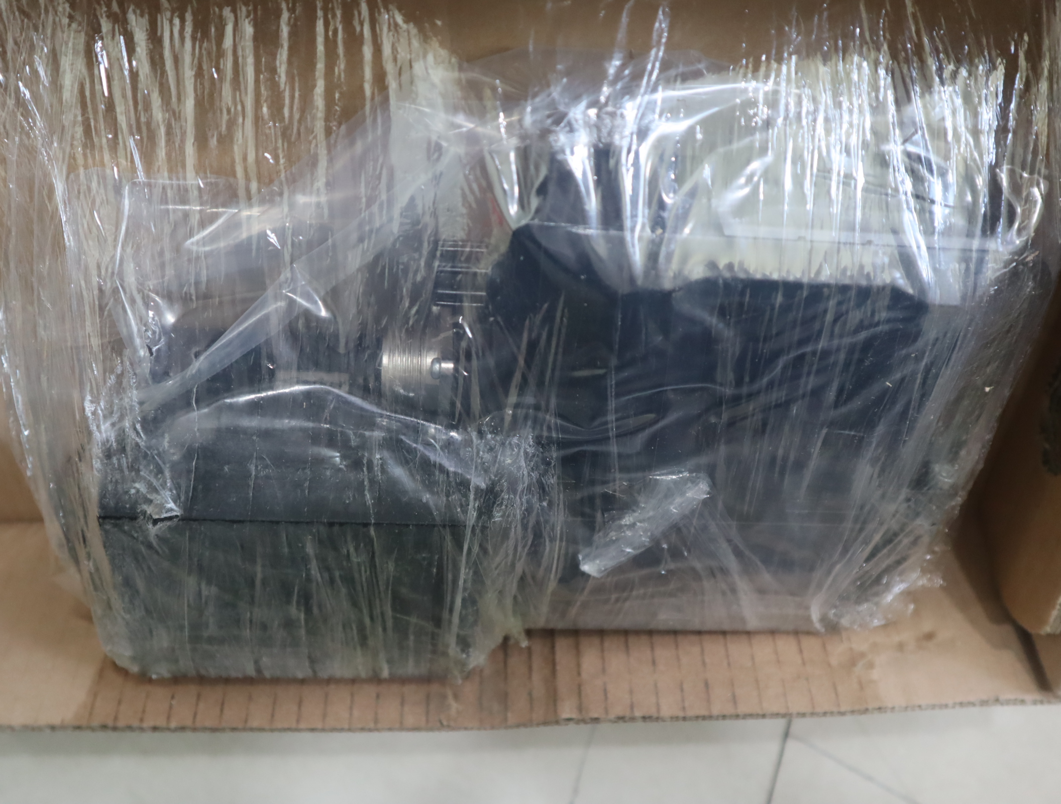 D3FPE50YA9NB00 美国派克PARKER比例阀D3FPE50YA9NB0050