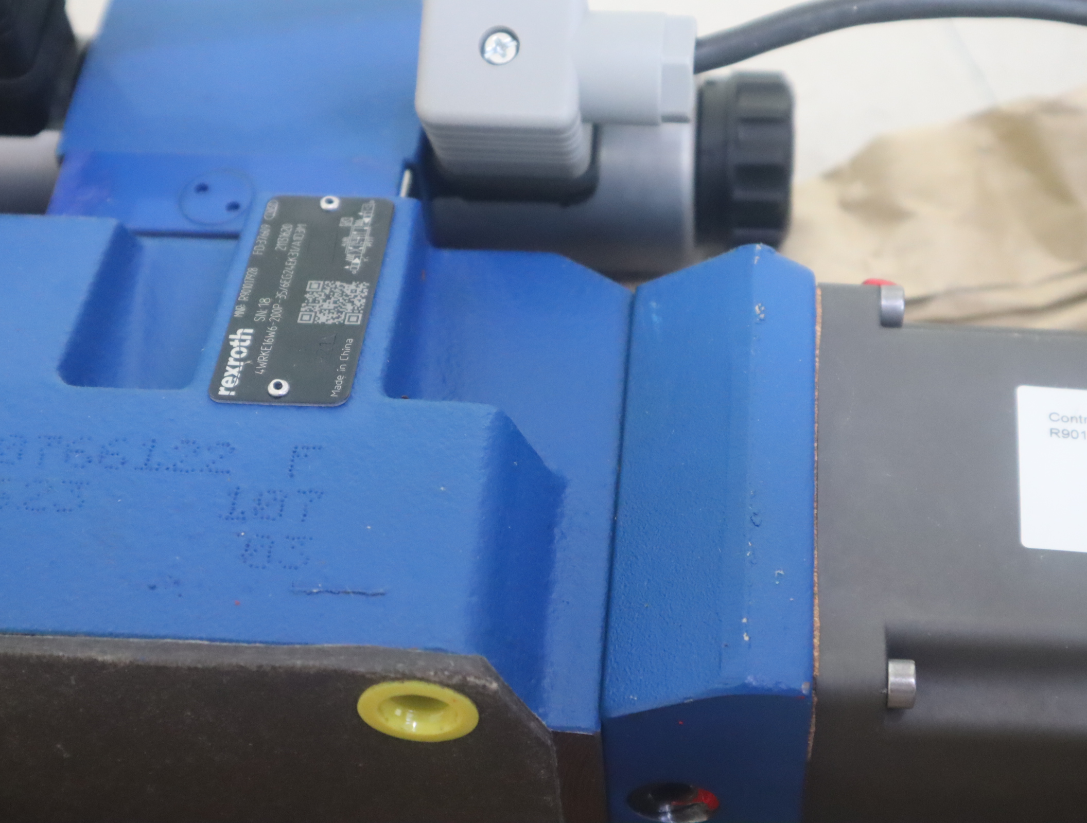 R901550111 4WRAP6W7-04-3X-G24K4/M-00 德国力士乐REXROTH先导阀