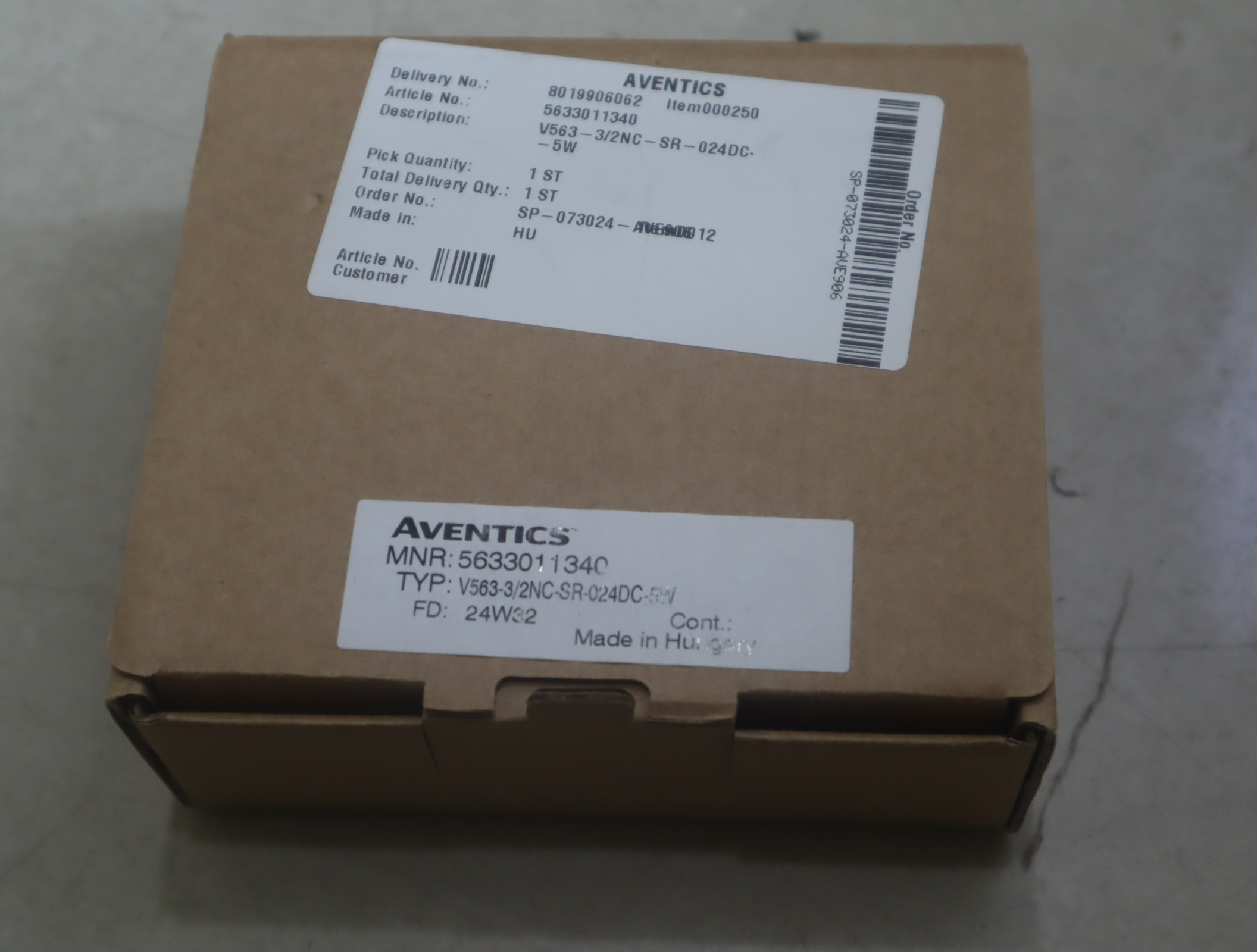 5633011340 V563-3/2NC-SR-024DC-5W 德国安沃驰AVENTICS气动阀