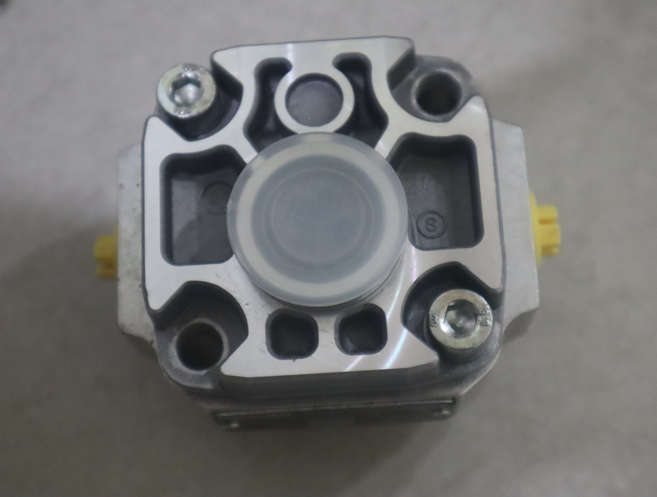 R900086166 PGF1-21/2.2RL01VM 德国力士乐REXROTH齿轮泵