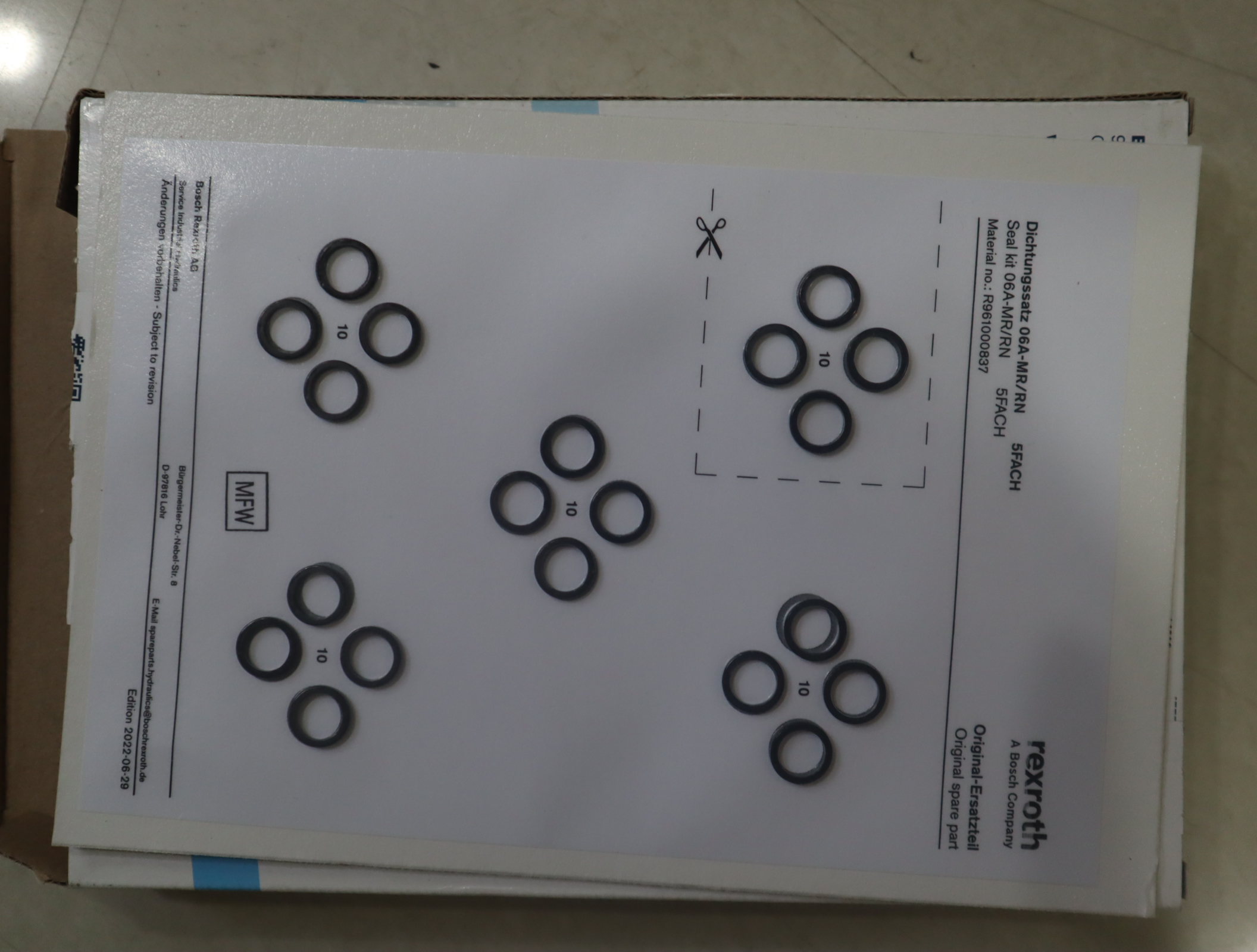 R961000837 DICHTUNGSSAT 06A-MR/RN 5FACH 力士乐REXROTH密封套件