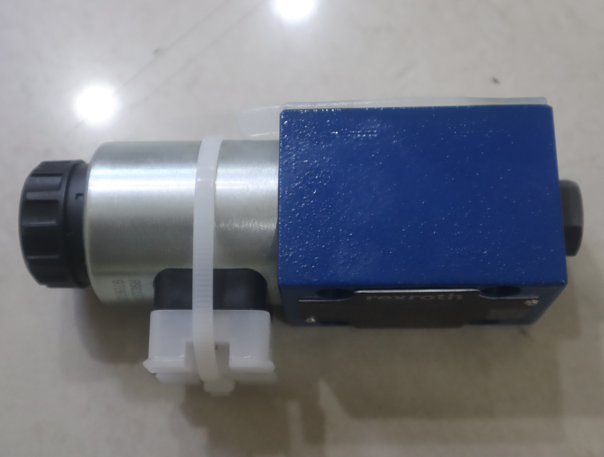 R900716173 4WE6J19A6X/EG24N9K4SO9 德国力士乐REXROTH电磁阀