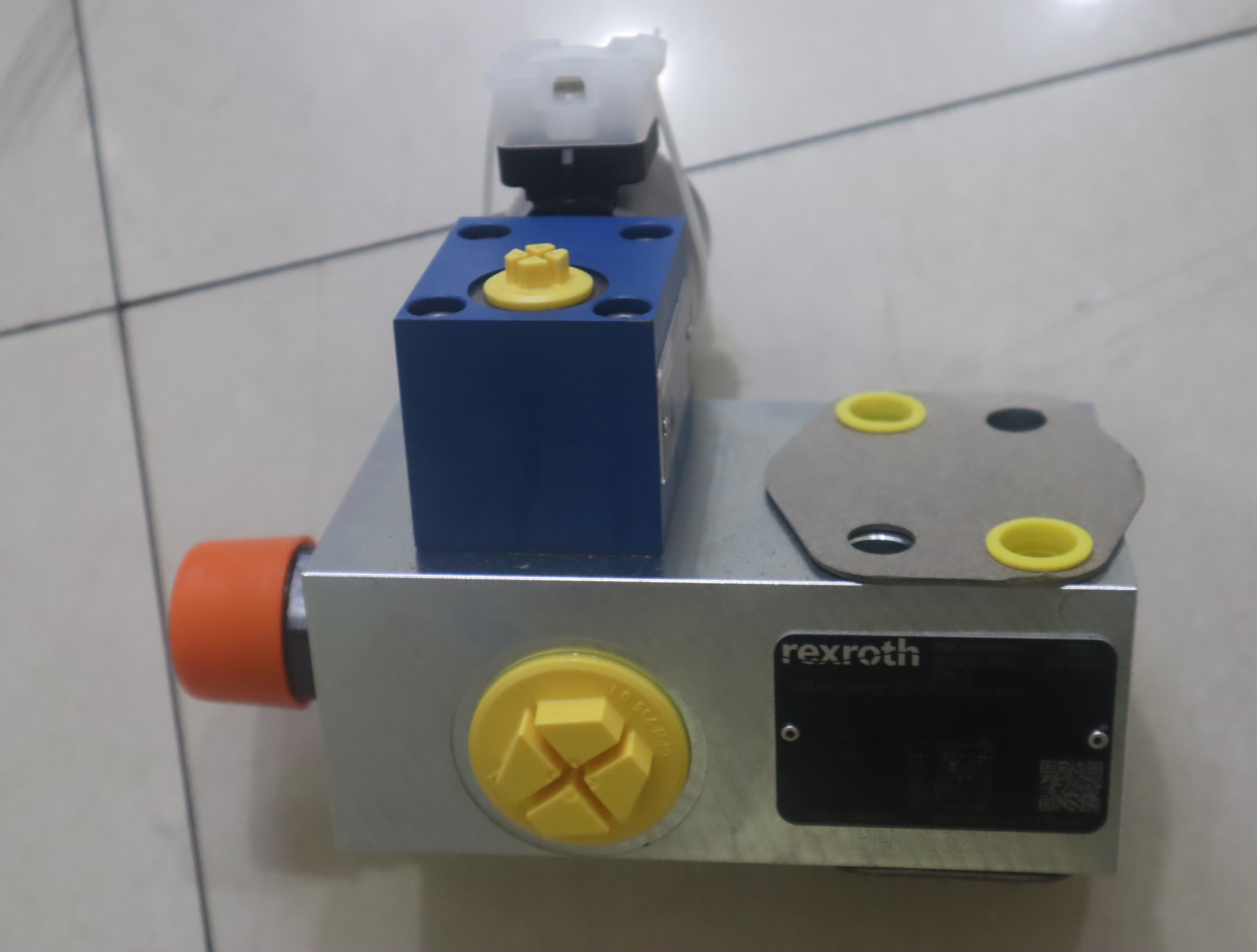 DBAE25BH2-23/350G24K4H1 R901559360 德国力士乐REXROTH泵安全块