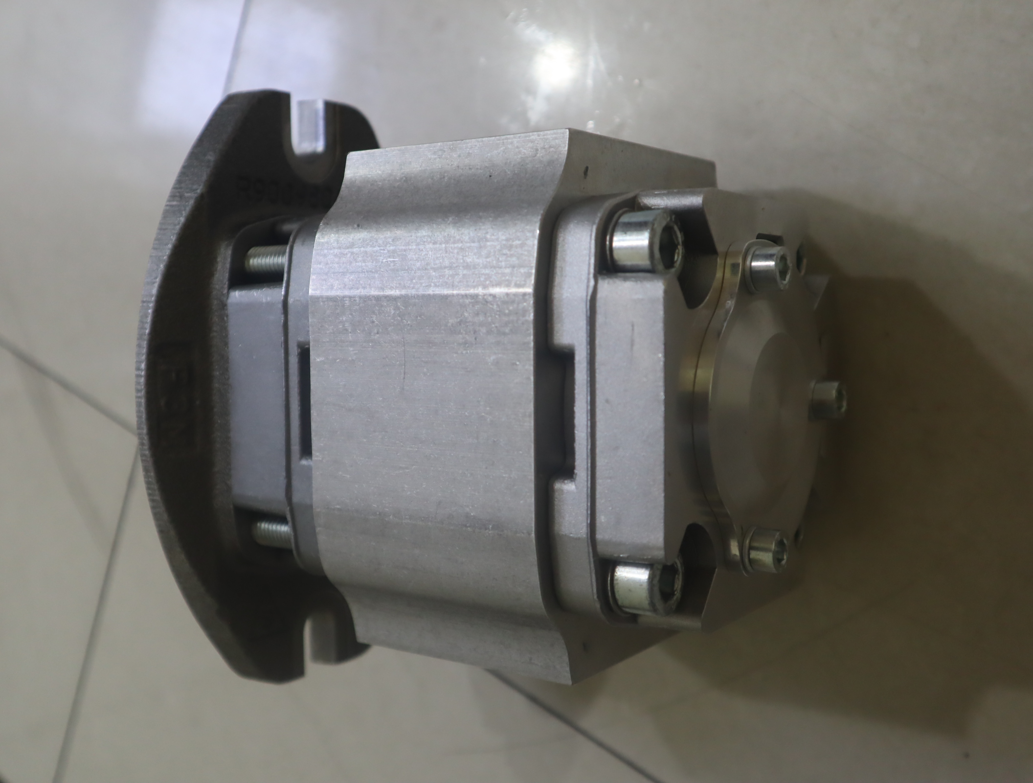 R900029561 PGF3-31/032RJ07VU2 德国力士乐REXROTH齿轮泵