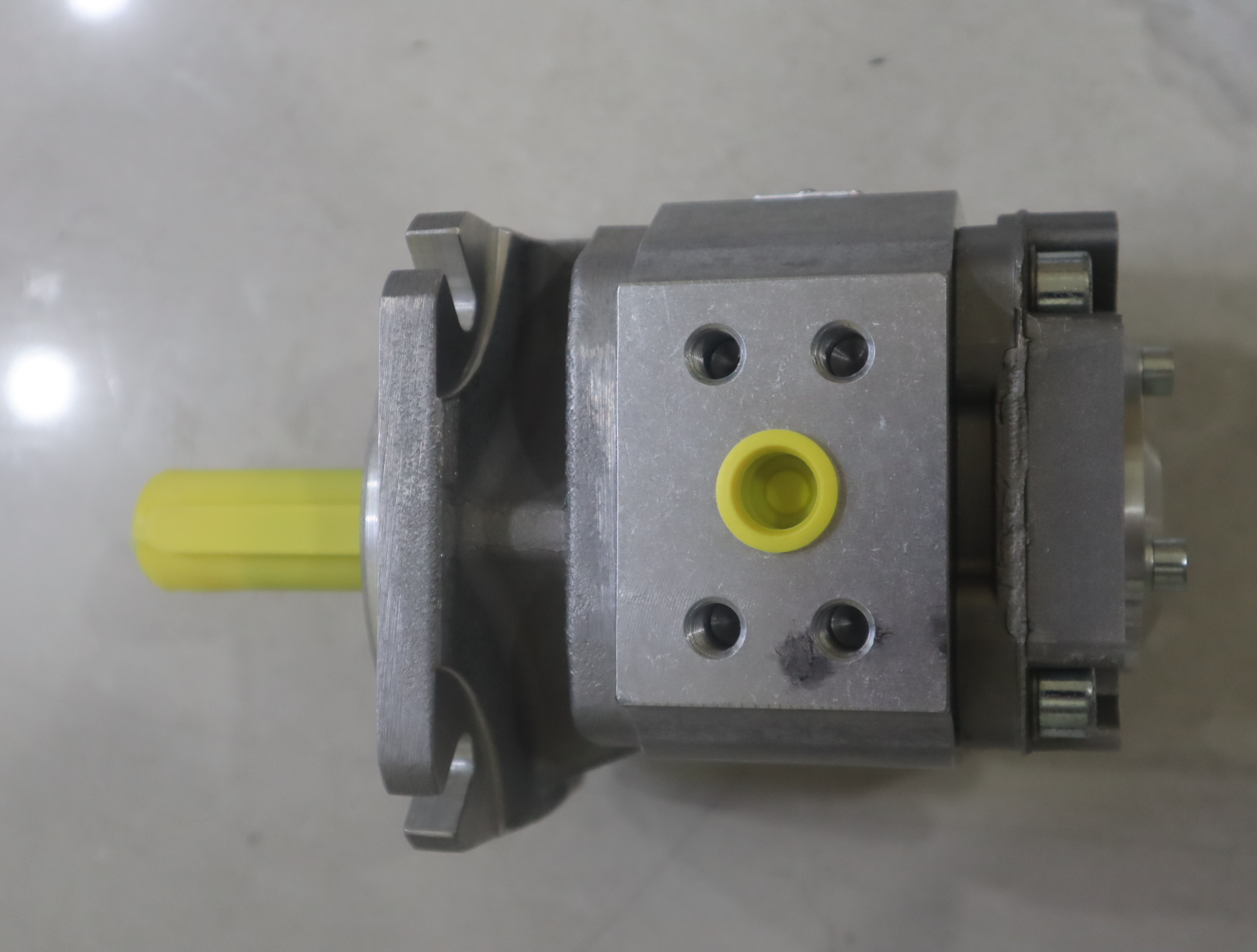 R900932088 PGF3-31/025RE07VE4 德国力士乐REXROTH齿轮泵